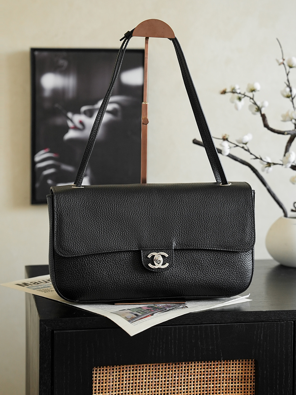 CHANEL Spring Summer 2026  Maxi Flap bag in Black AS6231
