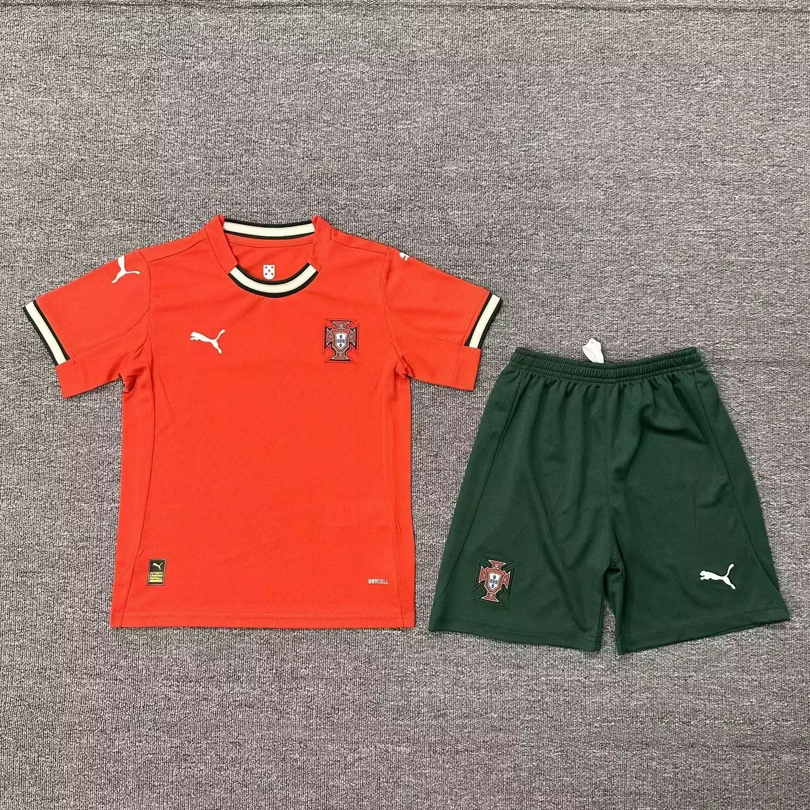 kids kit Portugal 25/26 Home size16-28