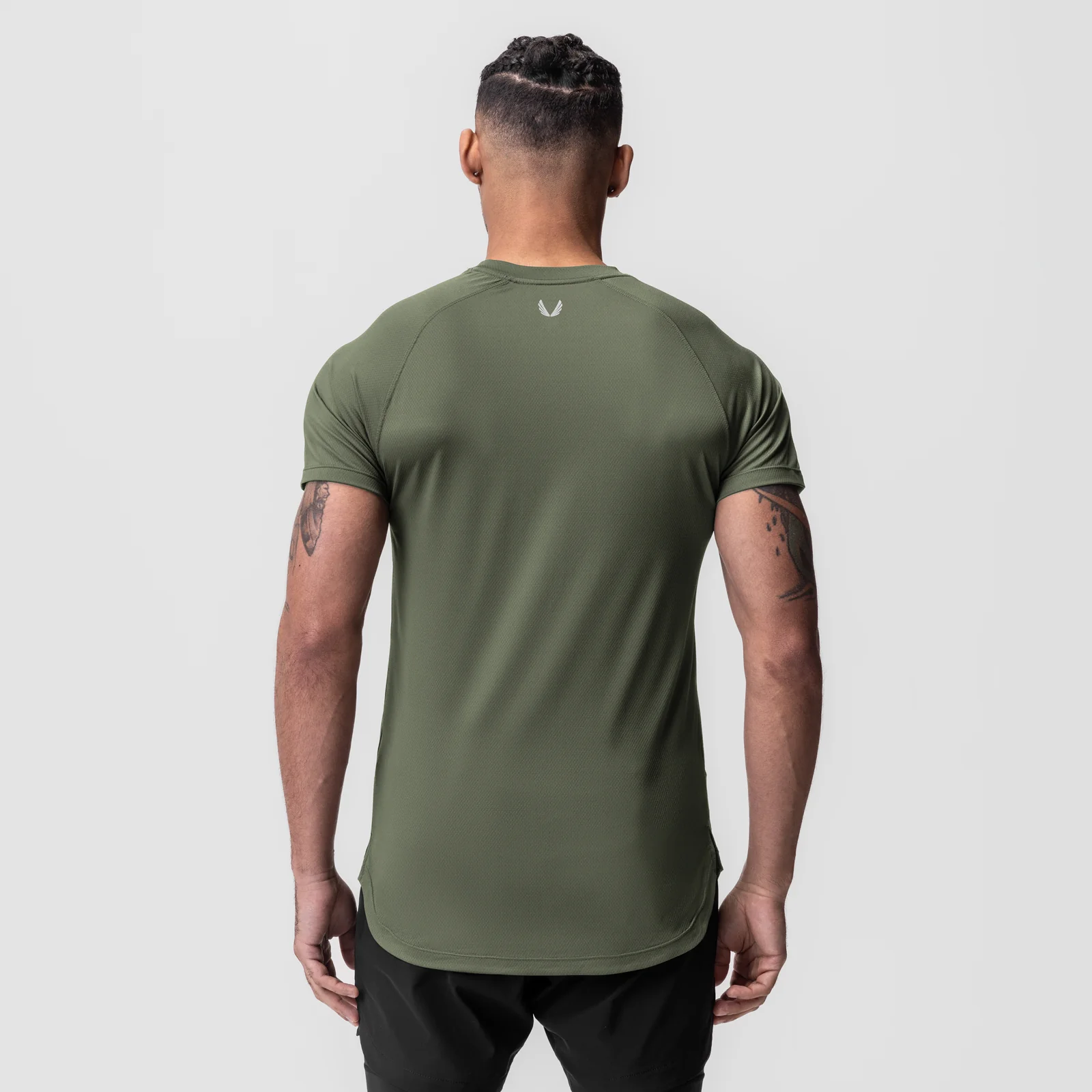0660. AeroSilver Established Tee - Olive