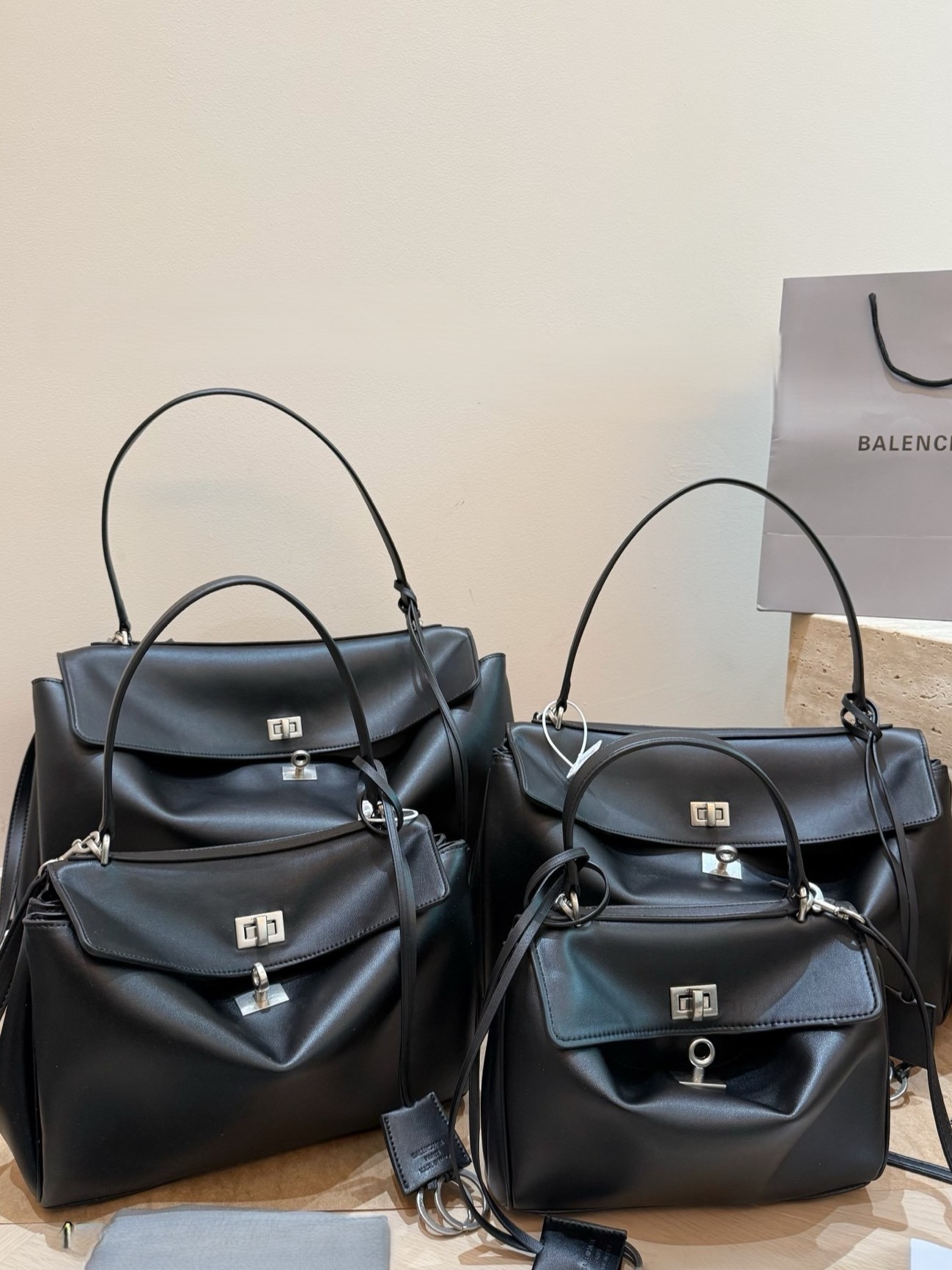 Balenciaga Rodeo Black Slouchy Kelly Smooth Leather Turn Lock Tote Top Handle Bags - KAIROO