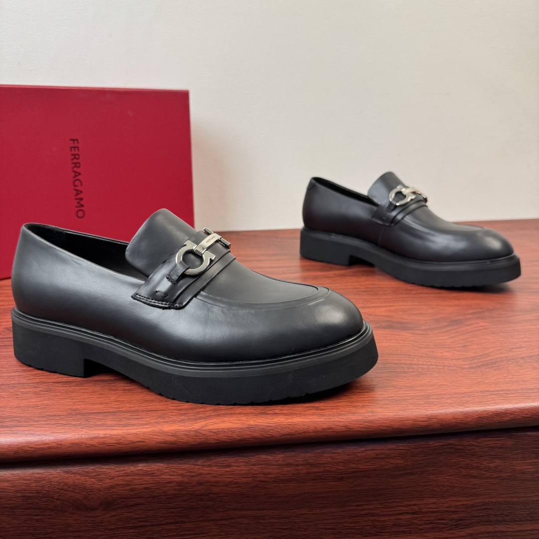 Ferragamo Men's Leather Loafer