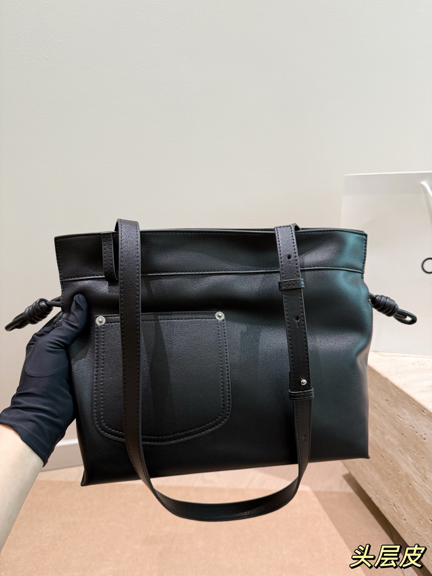 Loewe Flamenco Medium Nappa Leather Trouser Pocket Detail Shoulder Top Handle Bag - KAIROO