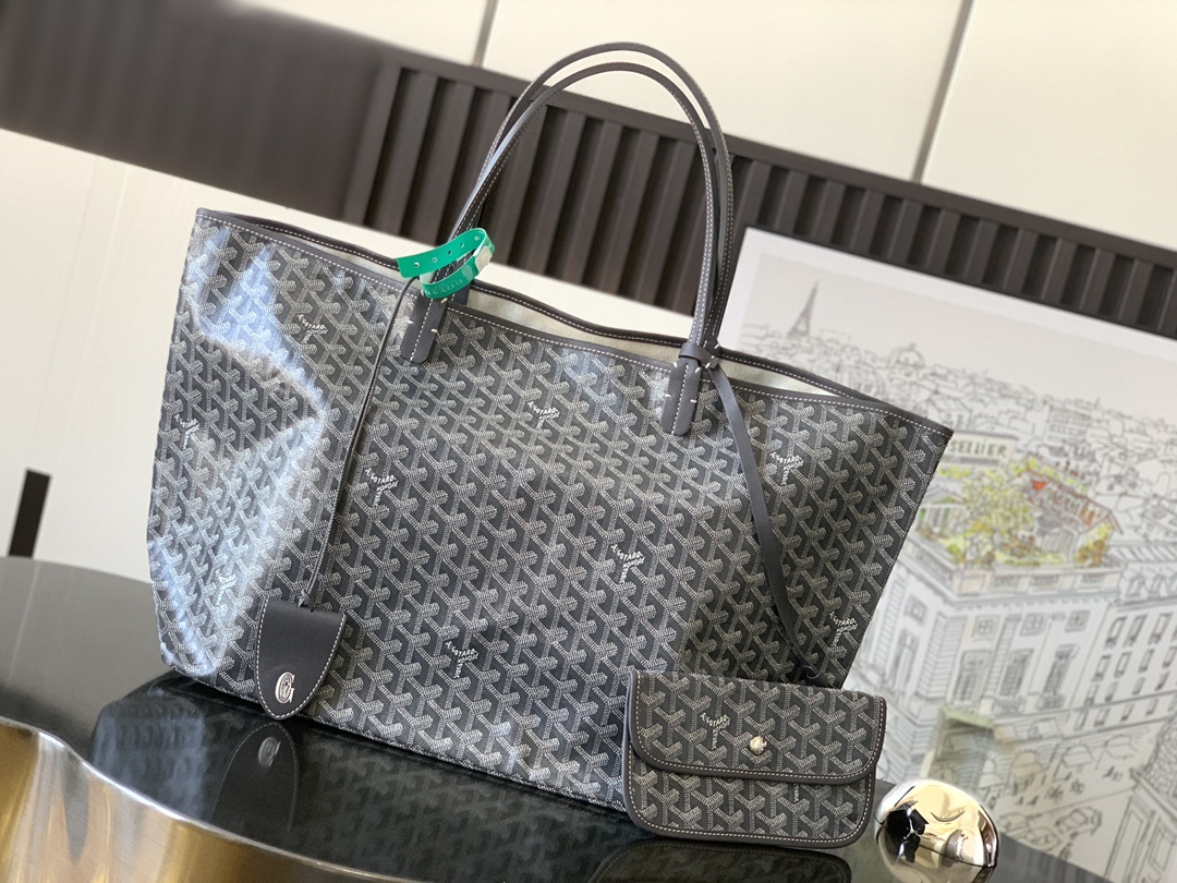 Goyard Saint Louis GM Tote in Grey