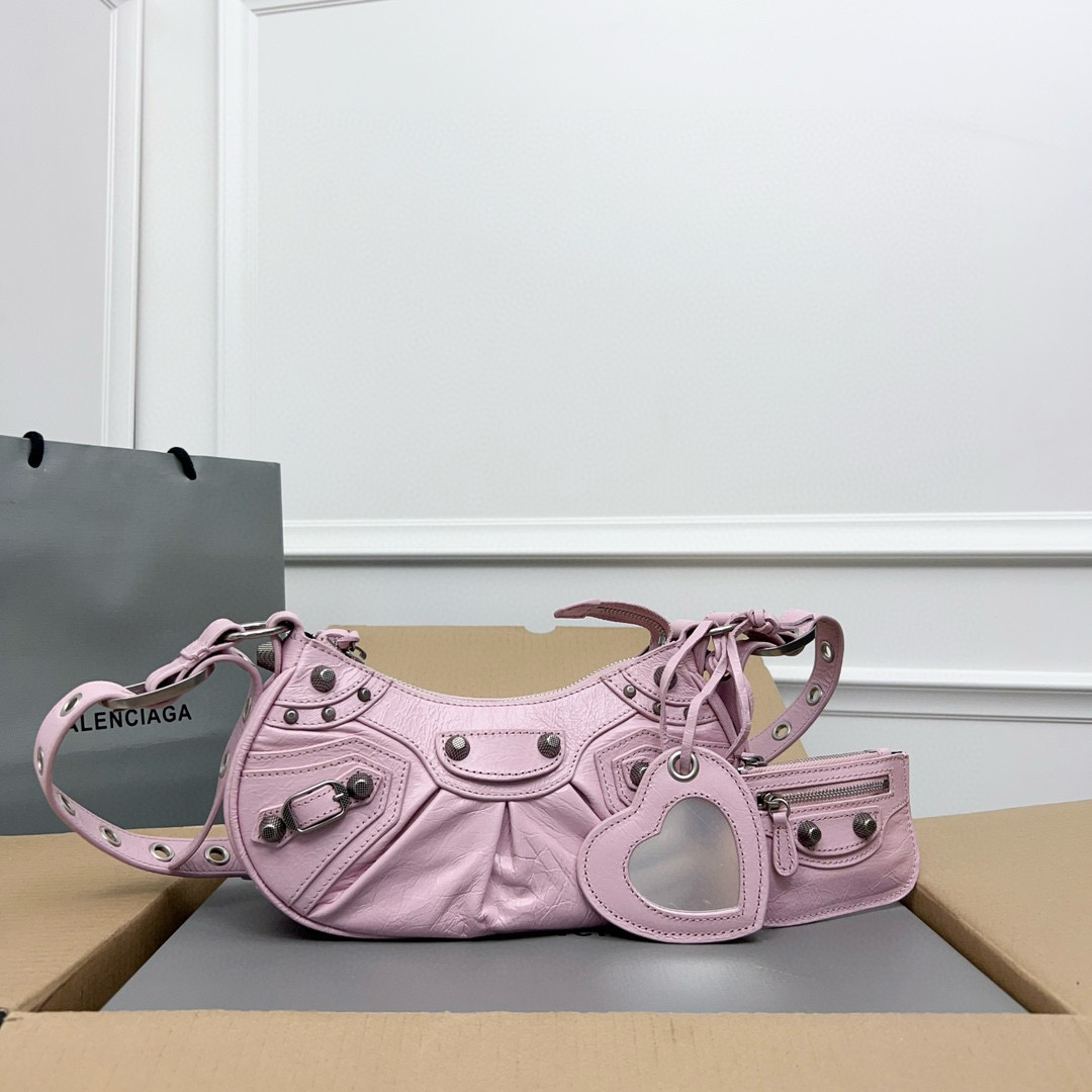 𝐁alenciaga Le Cagole XS Shoulder Bag in Pink Leather