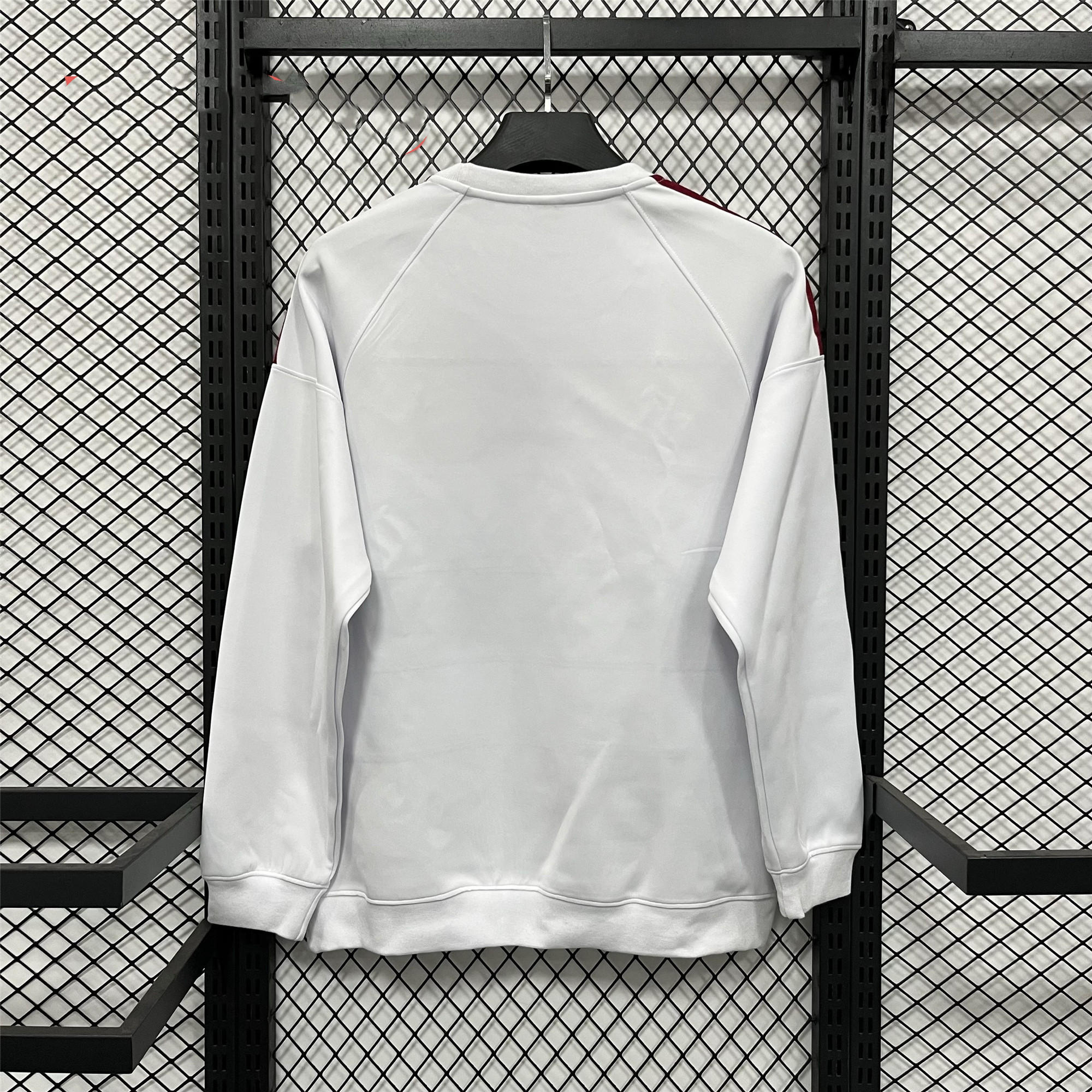 Bayern Munich Hoodless Sweatshirt Training  Jersey 25/26 | Soc Jersey - Premium Football Jersey