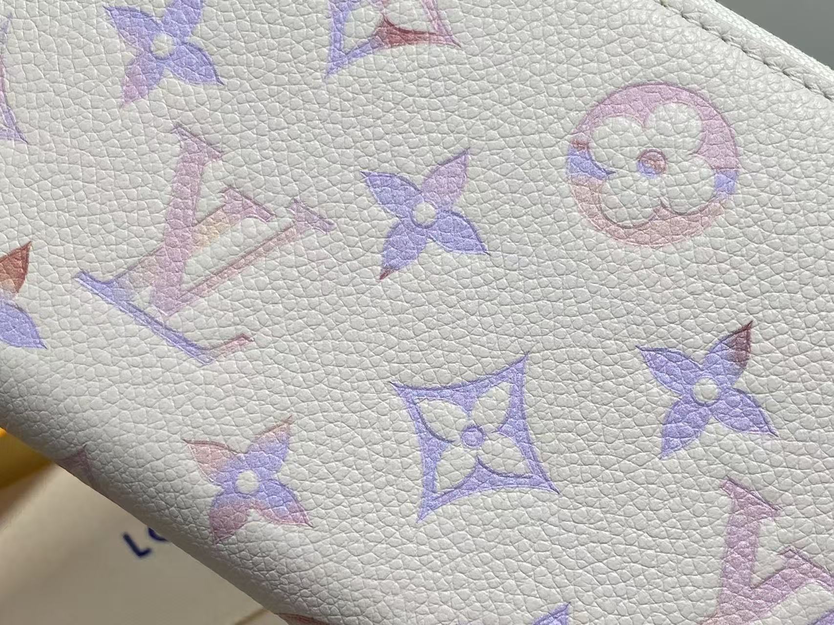 Louis Vuitton Wallets lv new Zippy wallet