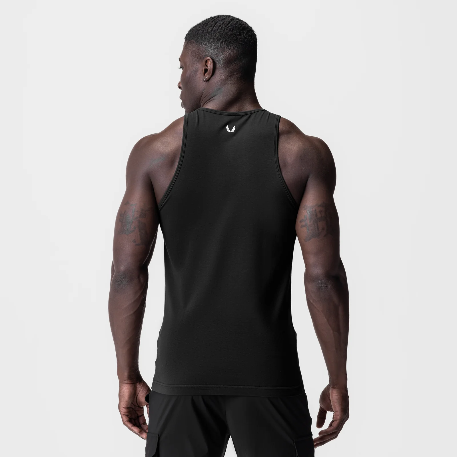 0924. Supima Essential Slim Tank - Black