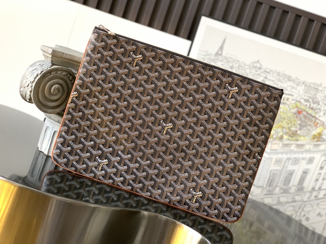 Goyard Sénat pouch in Black/Tan
