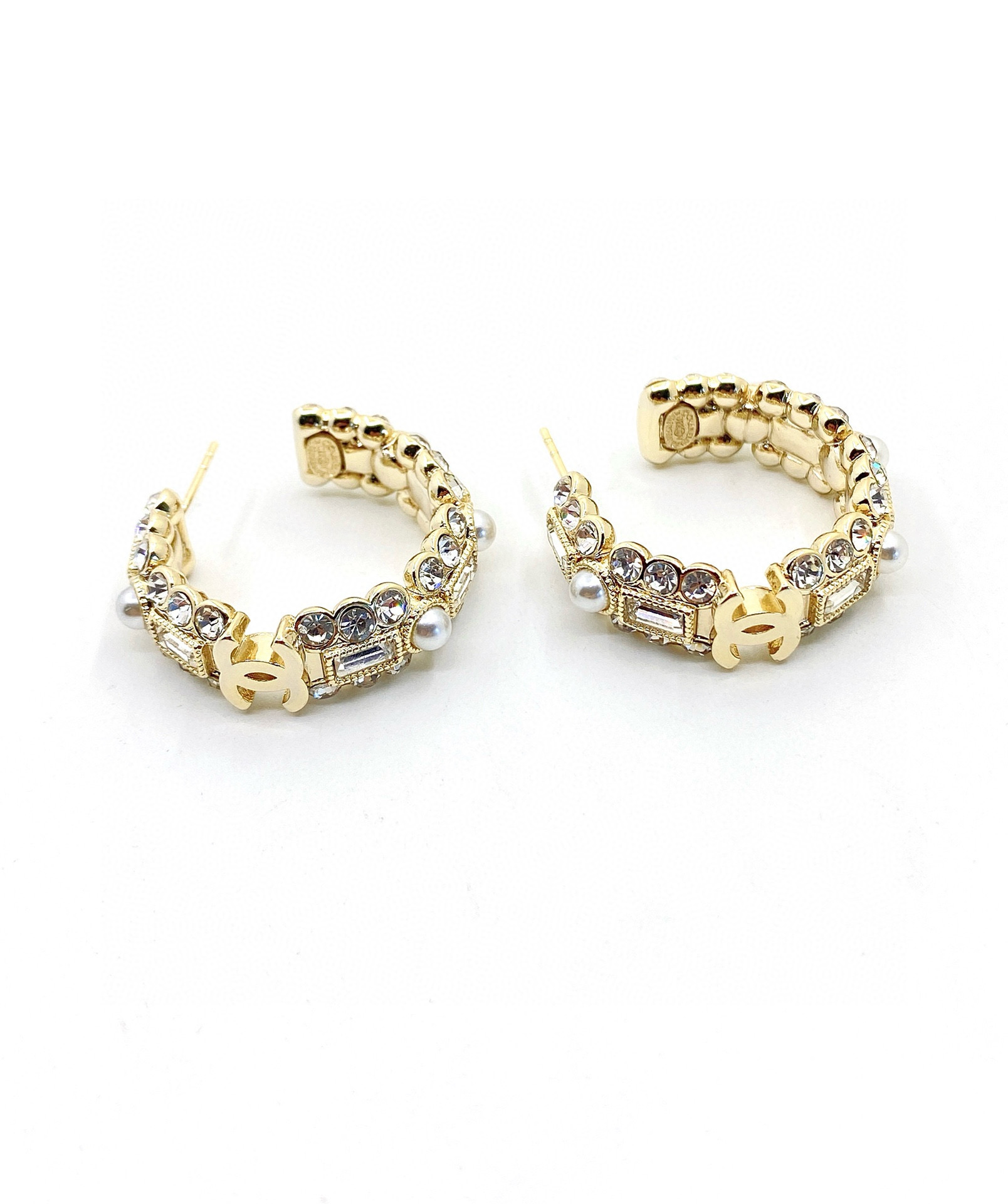 Chanel Fashion Earrings