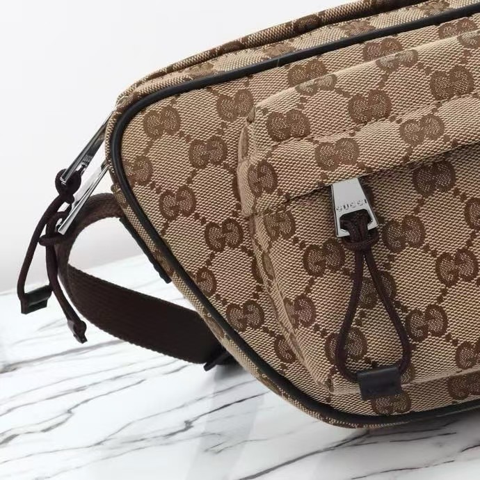 GUCCI Small GG crossbody bag