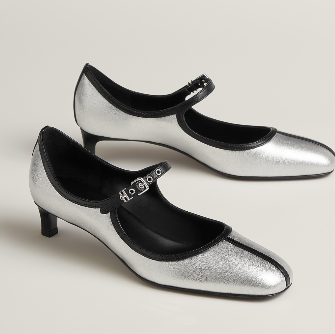 Hermes Women's Lilibeth 40 Pumps