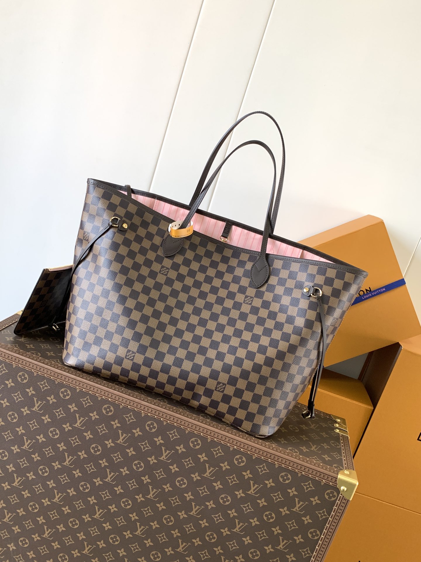 N40598 LV Neverfull MM in Damier Ebebe Canvas
