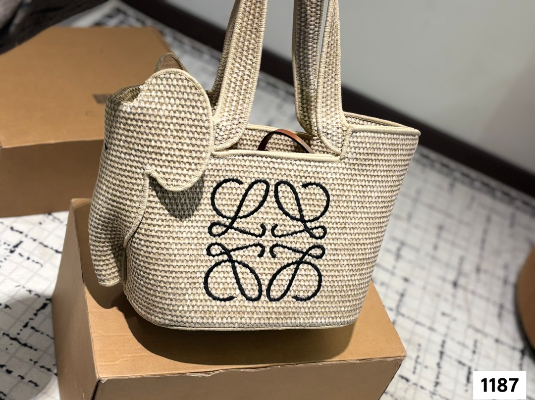 Loewe Paula's Ibiza 3D Elephant Head Woven Raffia Straw Leather Anagram Basket Tote Bag - KAIROO