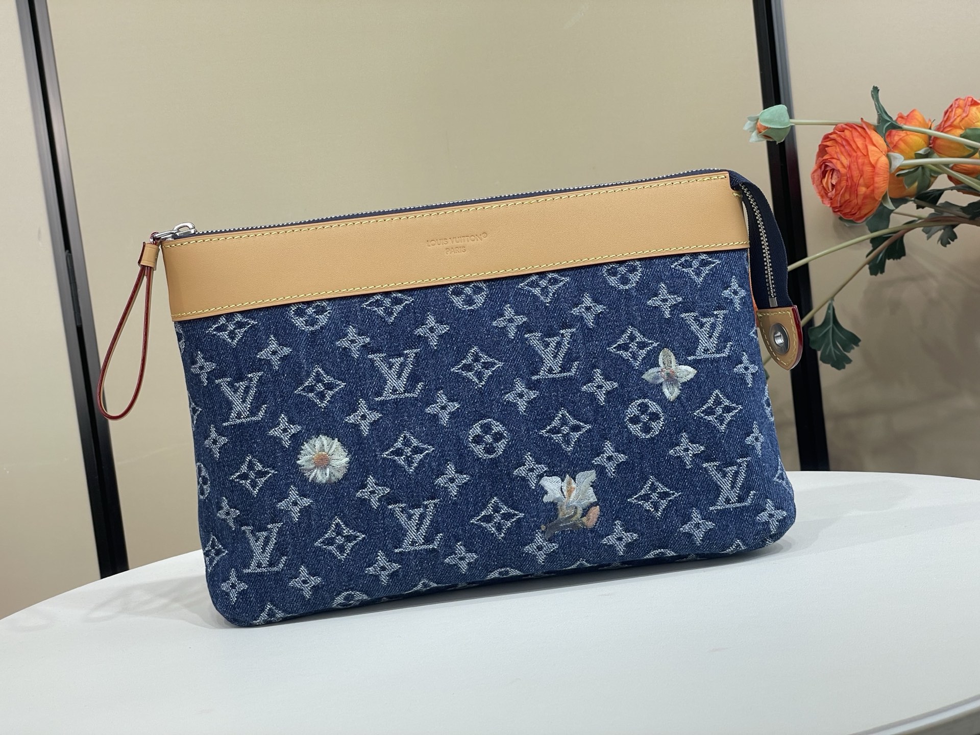 Louis Vuitton approves Pochette voyage soul handbag