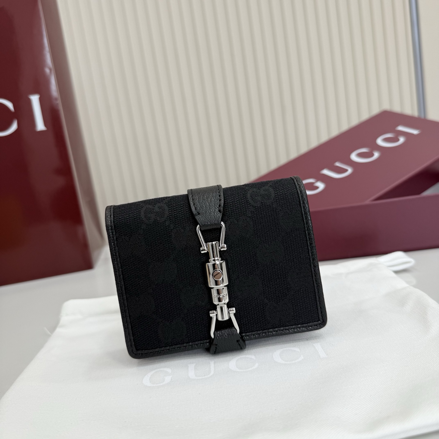 Gucci Jackie medium wallet 867166