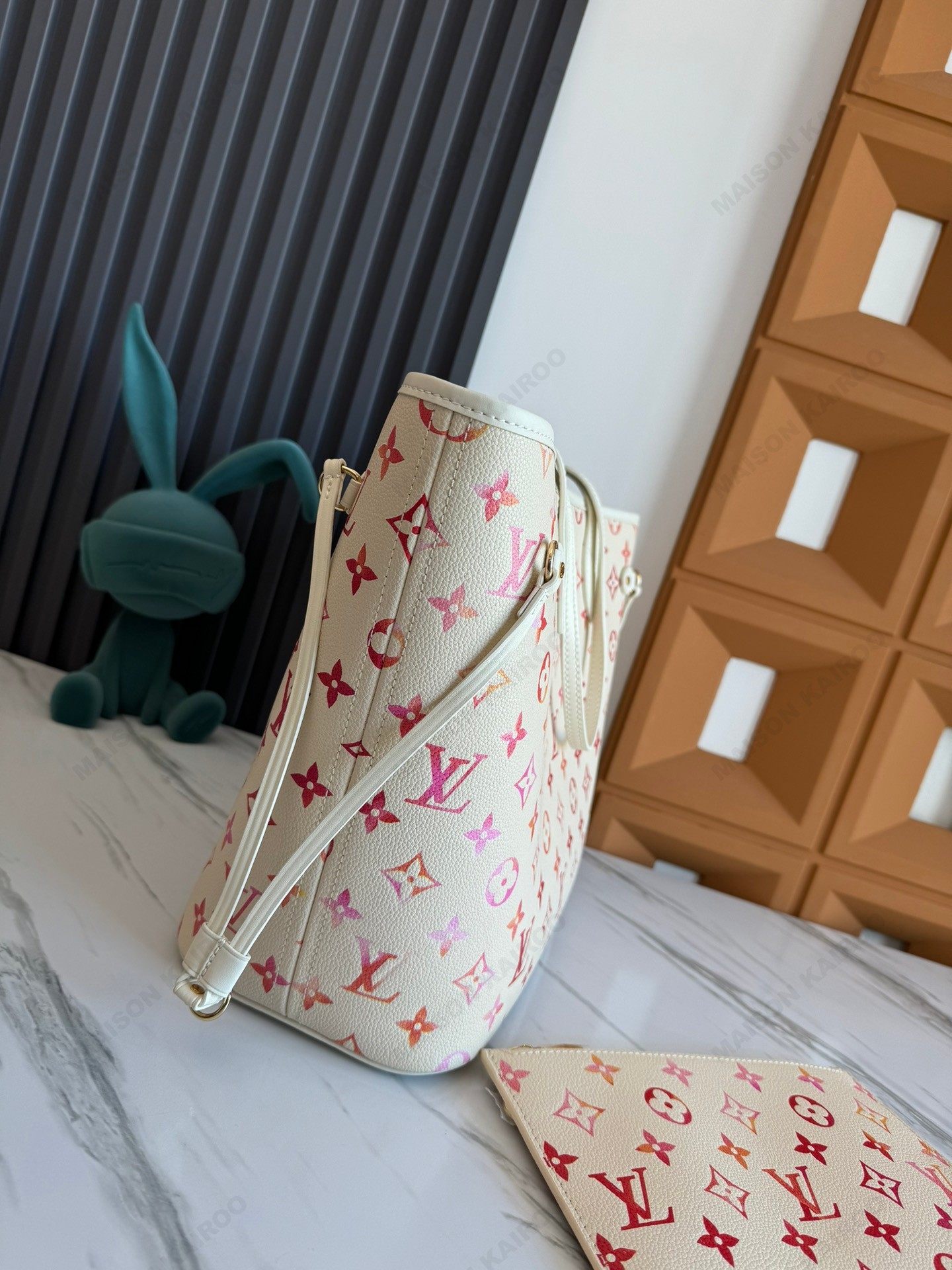 Louis Vuitton LV Neverfull MM Beige Red Gradient Dense Monogram Empreinte Leather Tote Bag - KAIROO