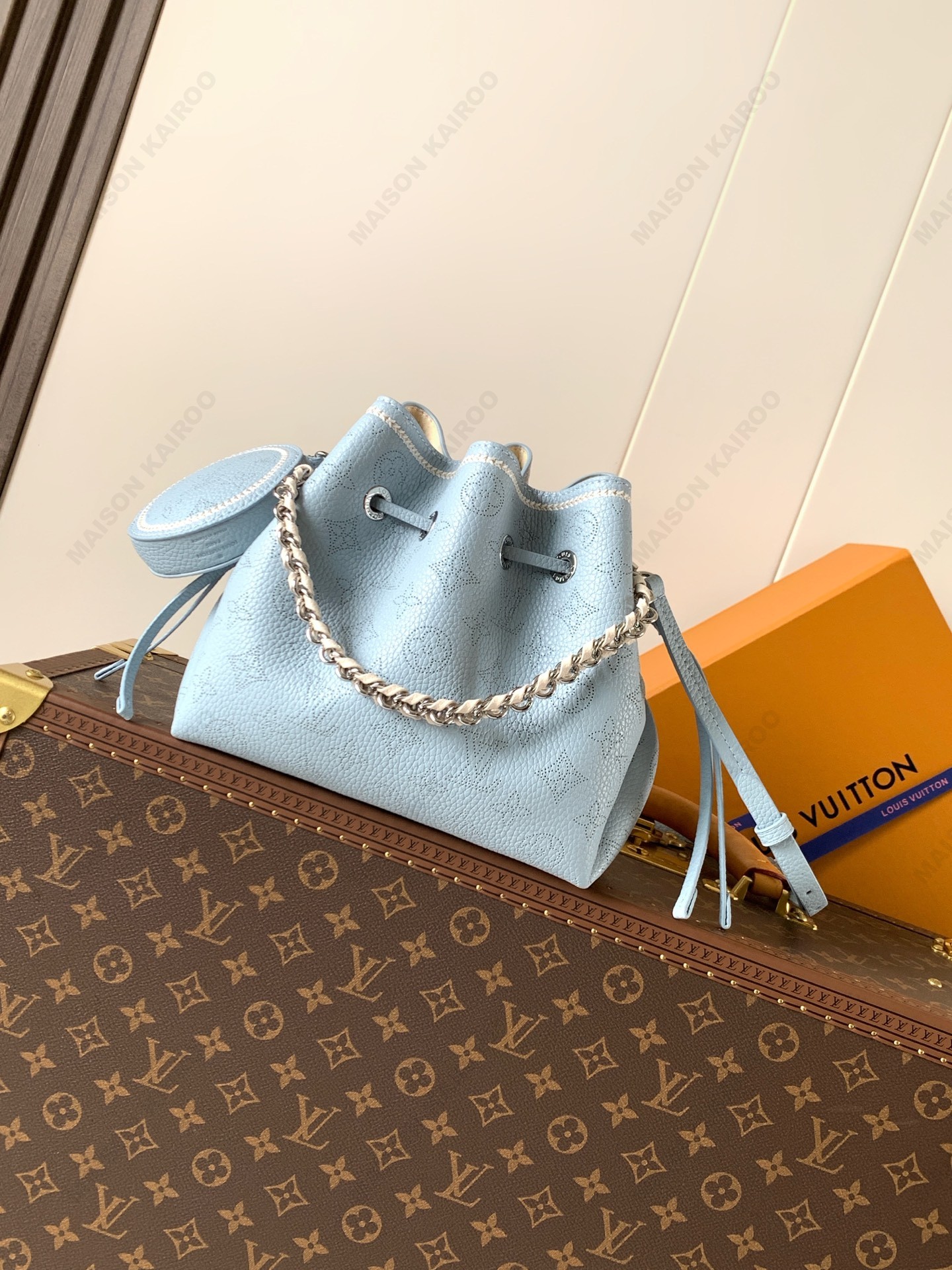 【10A】Louis Vuitton LV Mahina Bella Blue Stitching Perforated Leather Drawstring Bucket Shoulder Bag - KAIROO