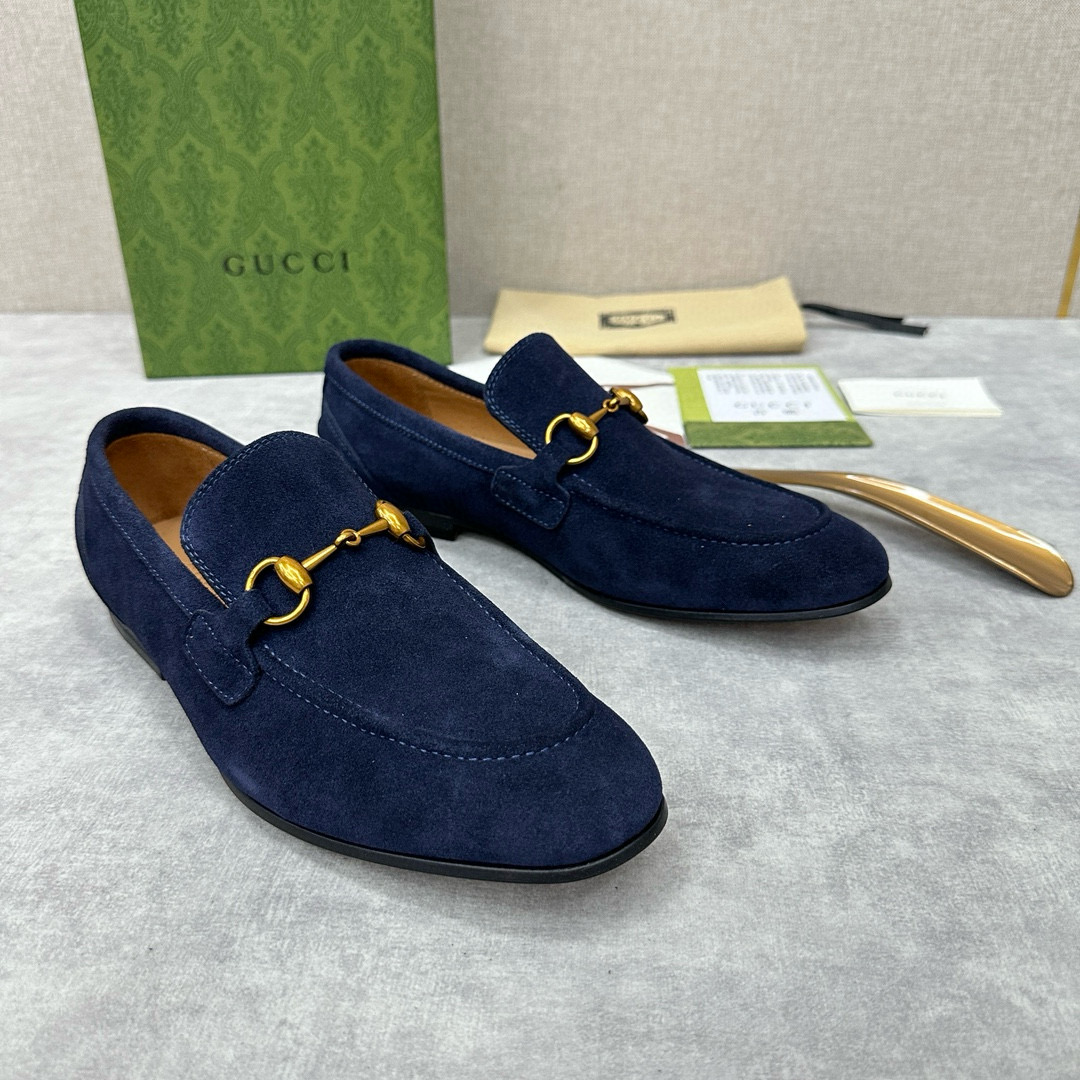 Men's Gucci Jordaan loafer with Web in Dark blue suede