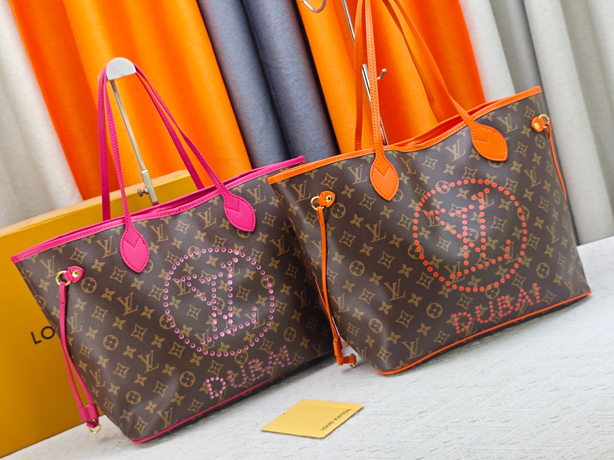 Louis Vuitton LV Neverfull MM Monogram Faux Rhinestone Graphic DUBAI Logo Tote Bag With Pouch - KAIROO