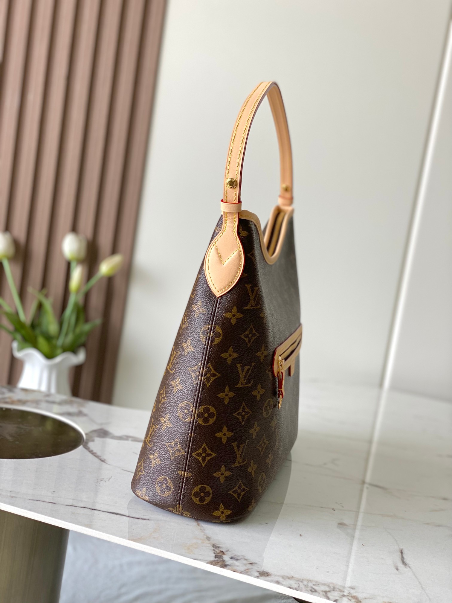 Louis Vuitton Monogram Lineup handbag series