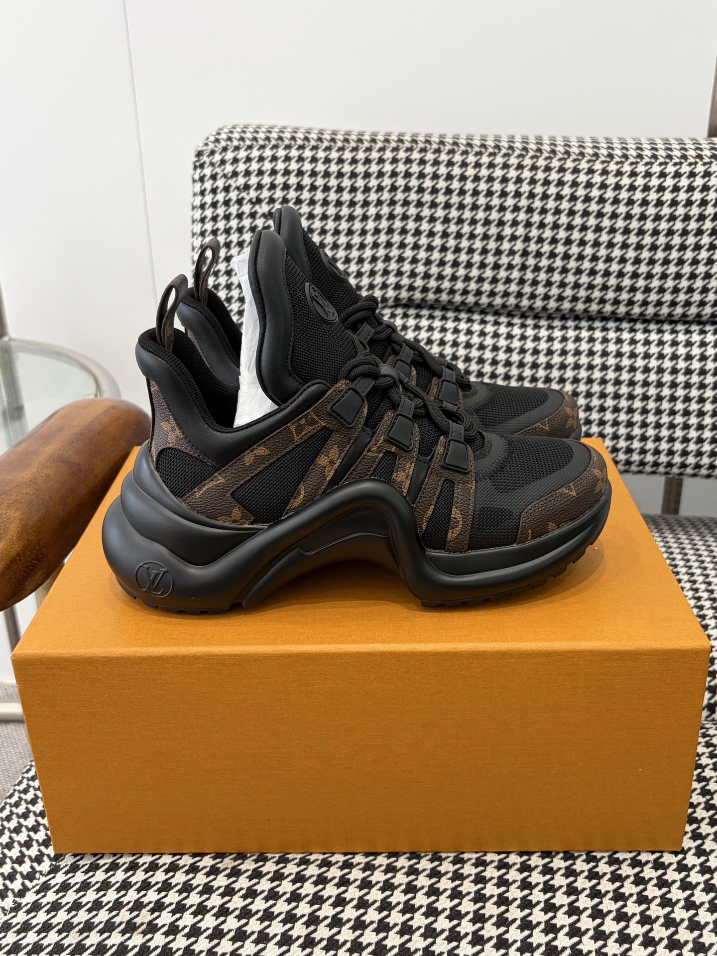 Women's LV Archlight Sneaker