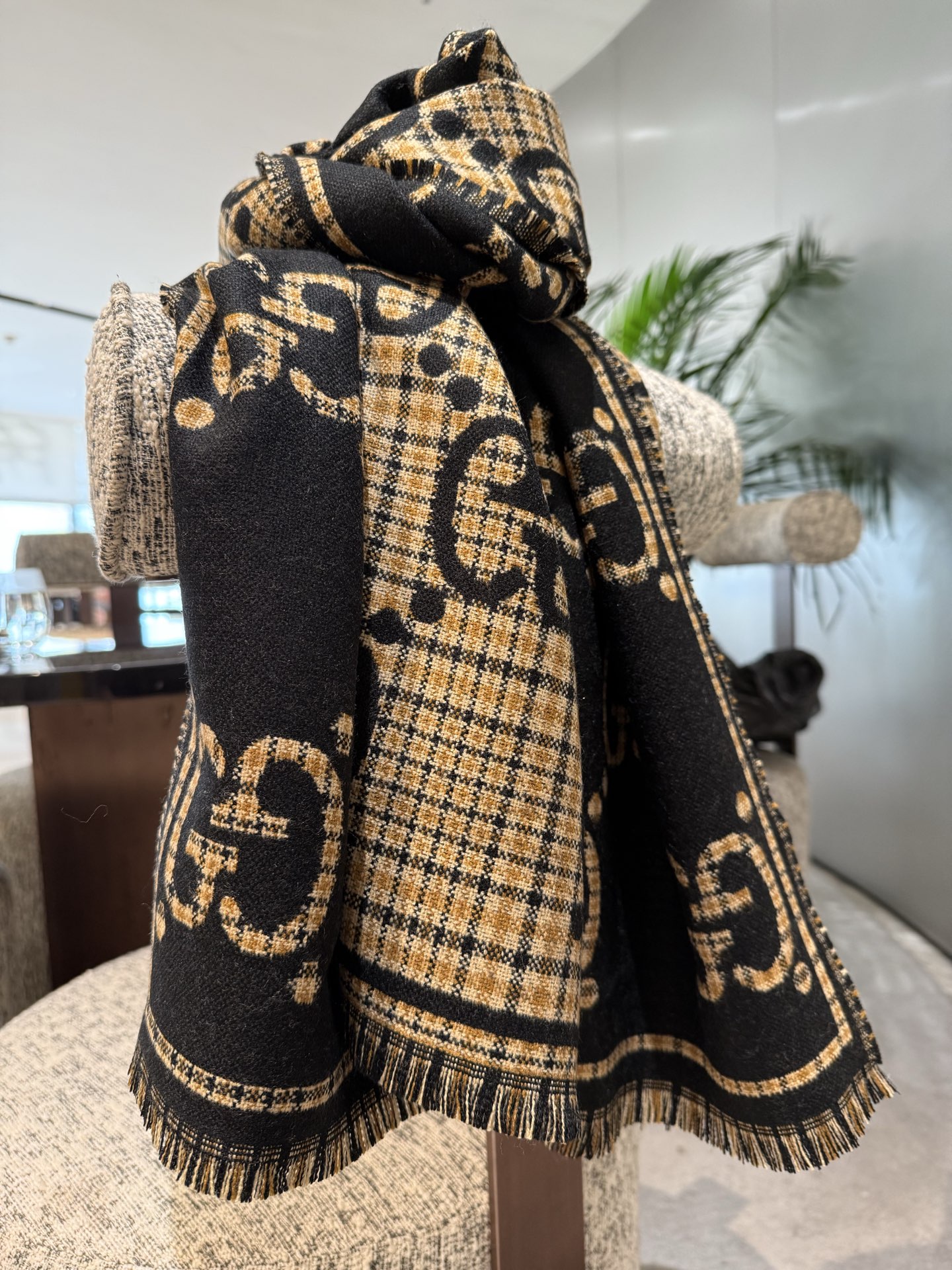 Gucci Classic GG wool and cashmere Scarf