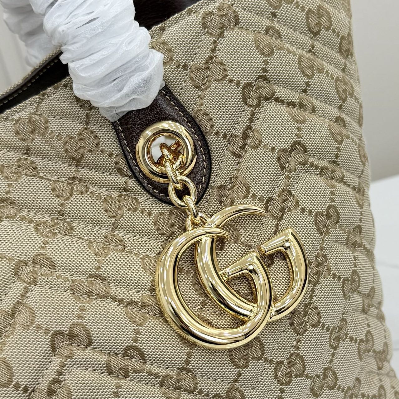 GUCCI GG Marmont medium tote bag