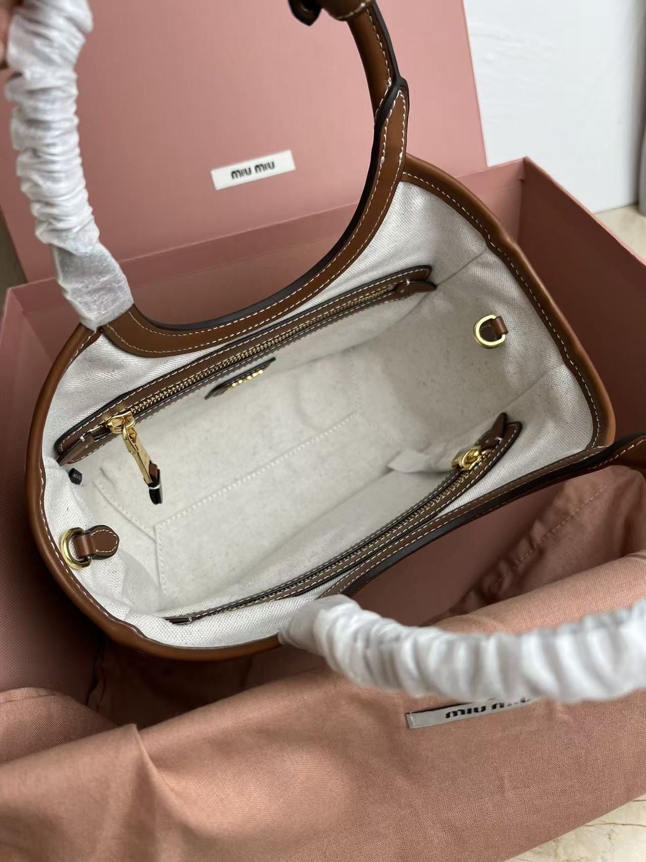 Miumiu new handbag crossbody bag