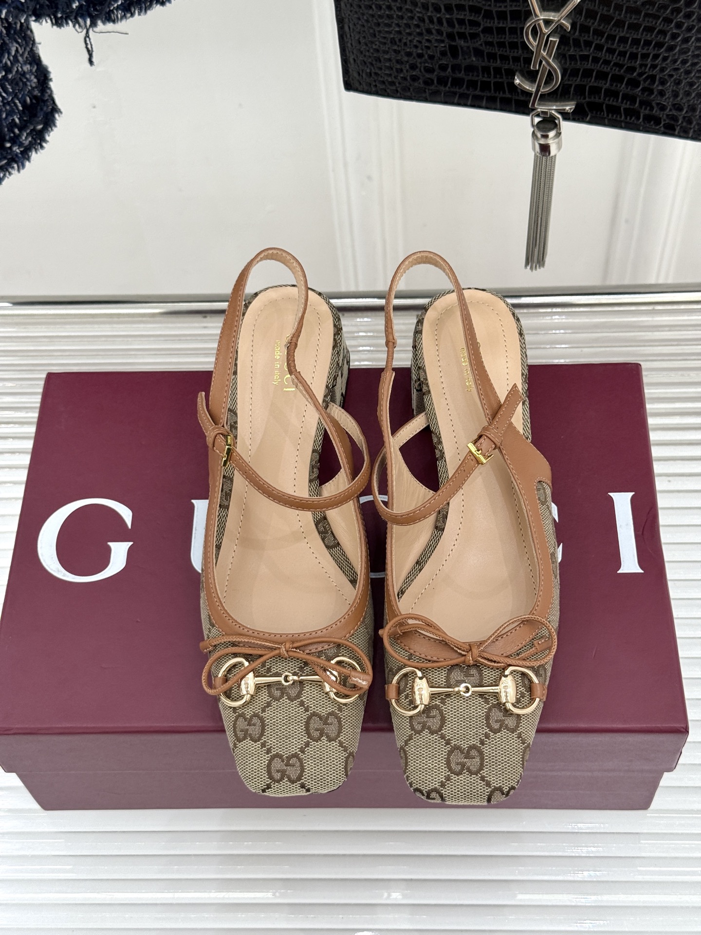 Women's Gucci Horsebit slingback
