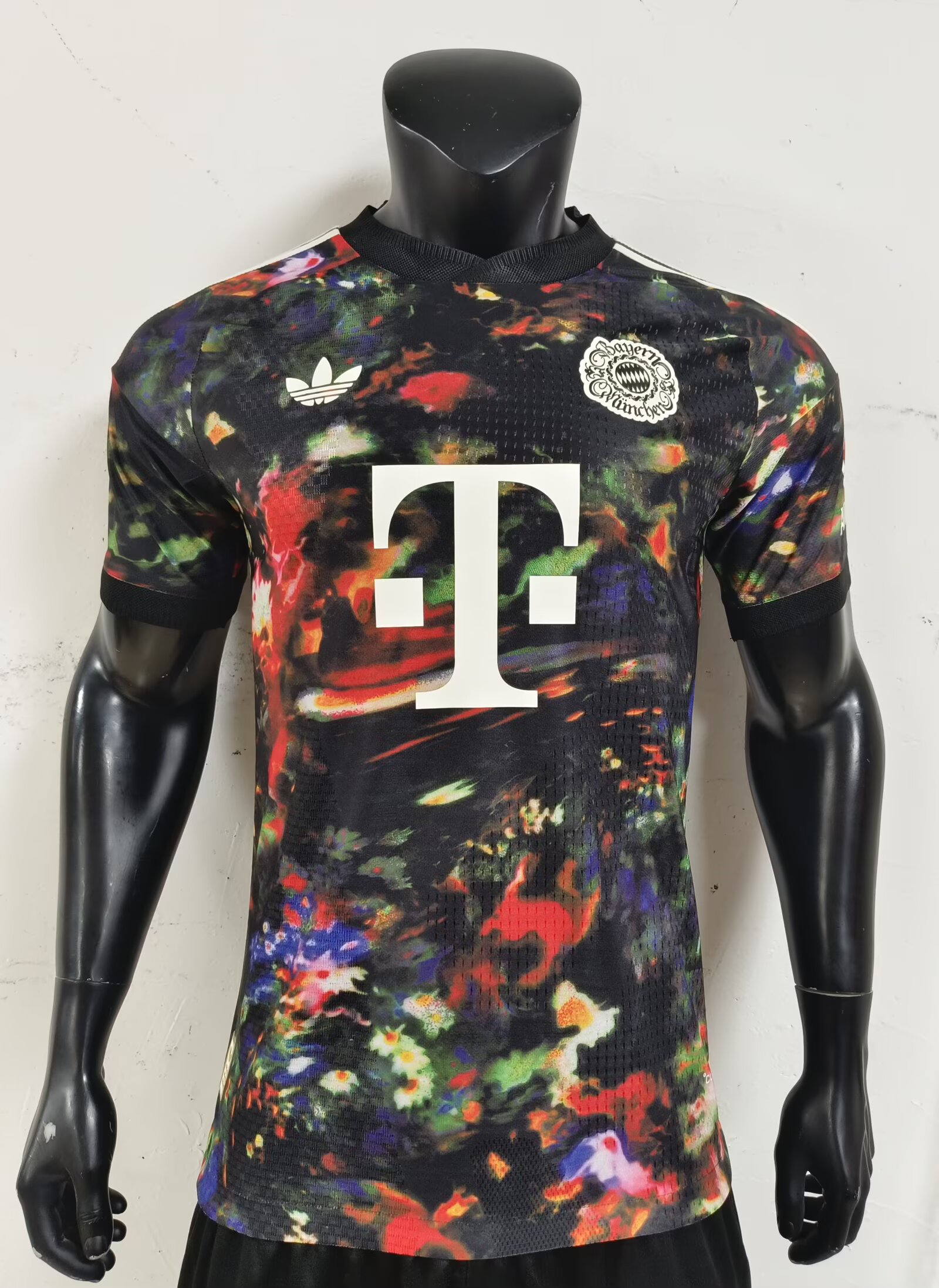 2026-27 Player Edition Bayern Munich Red Football Shirt 1:1 Thai Quality