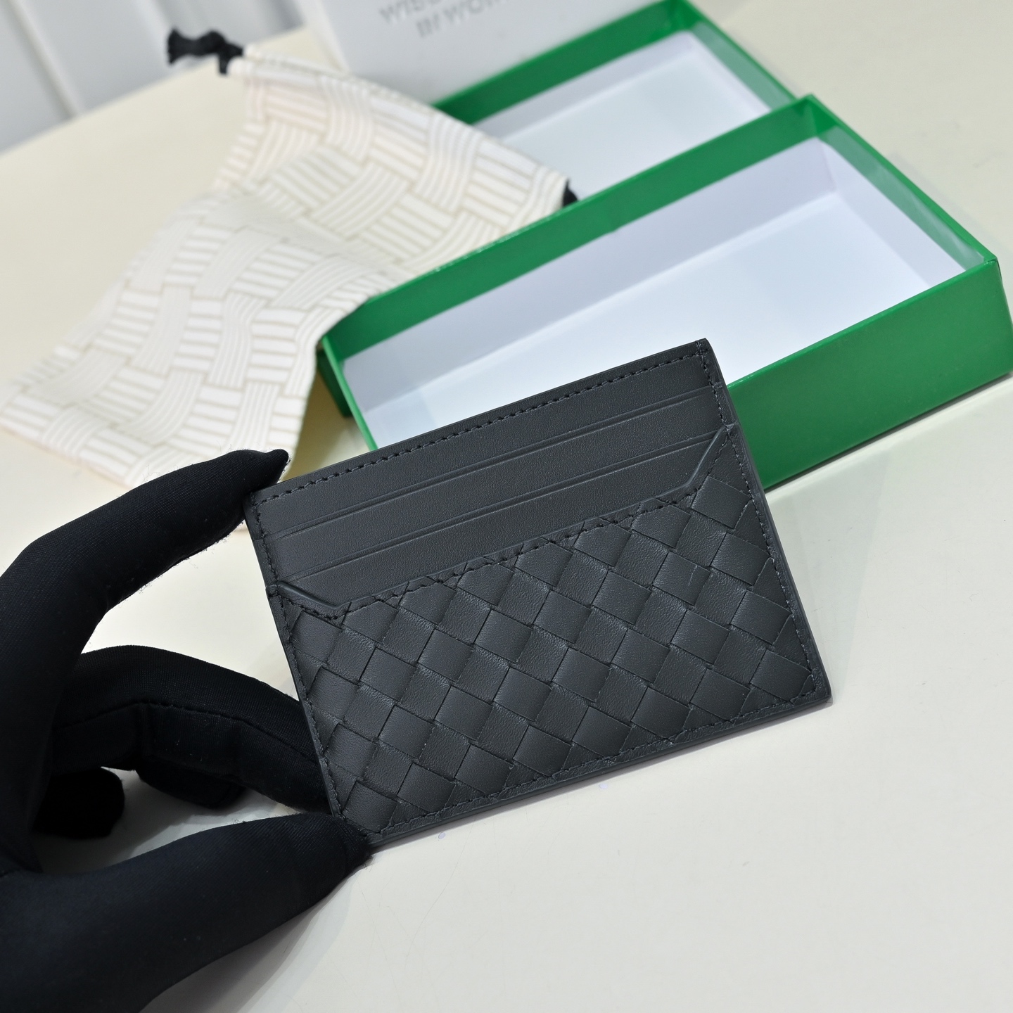 Bottega Veneta Card holder in Black Intreccio Leather