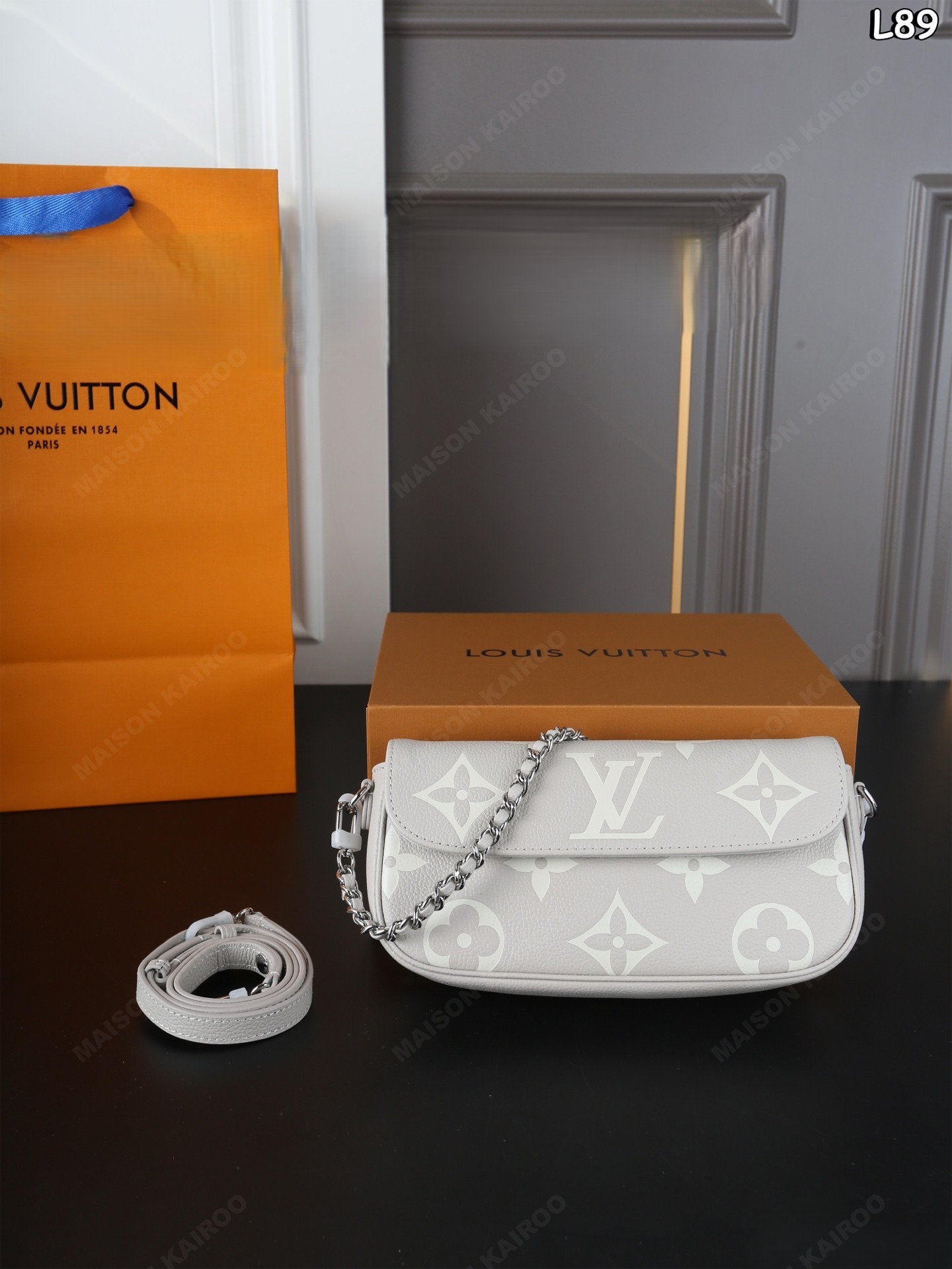 Louis Vuitton LV Ivy WOC Dove Grey Monogram Empreinte Leather Baguette Hobo Shoulder Bag - KAIROO