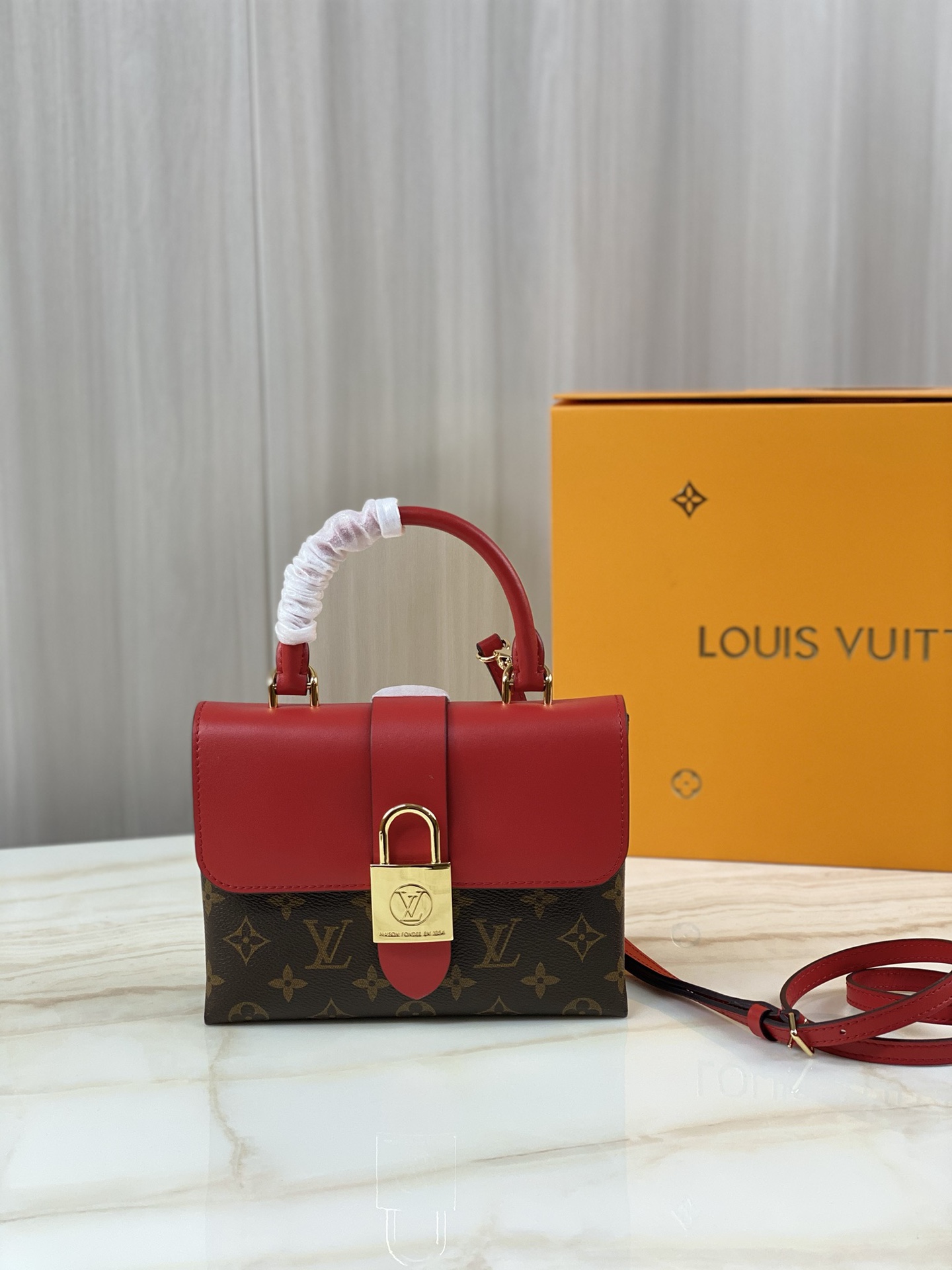 Louis Vuitton LV Locky BB M44322