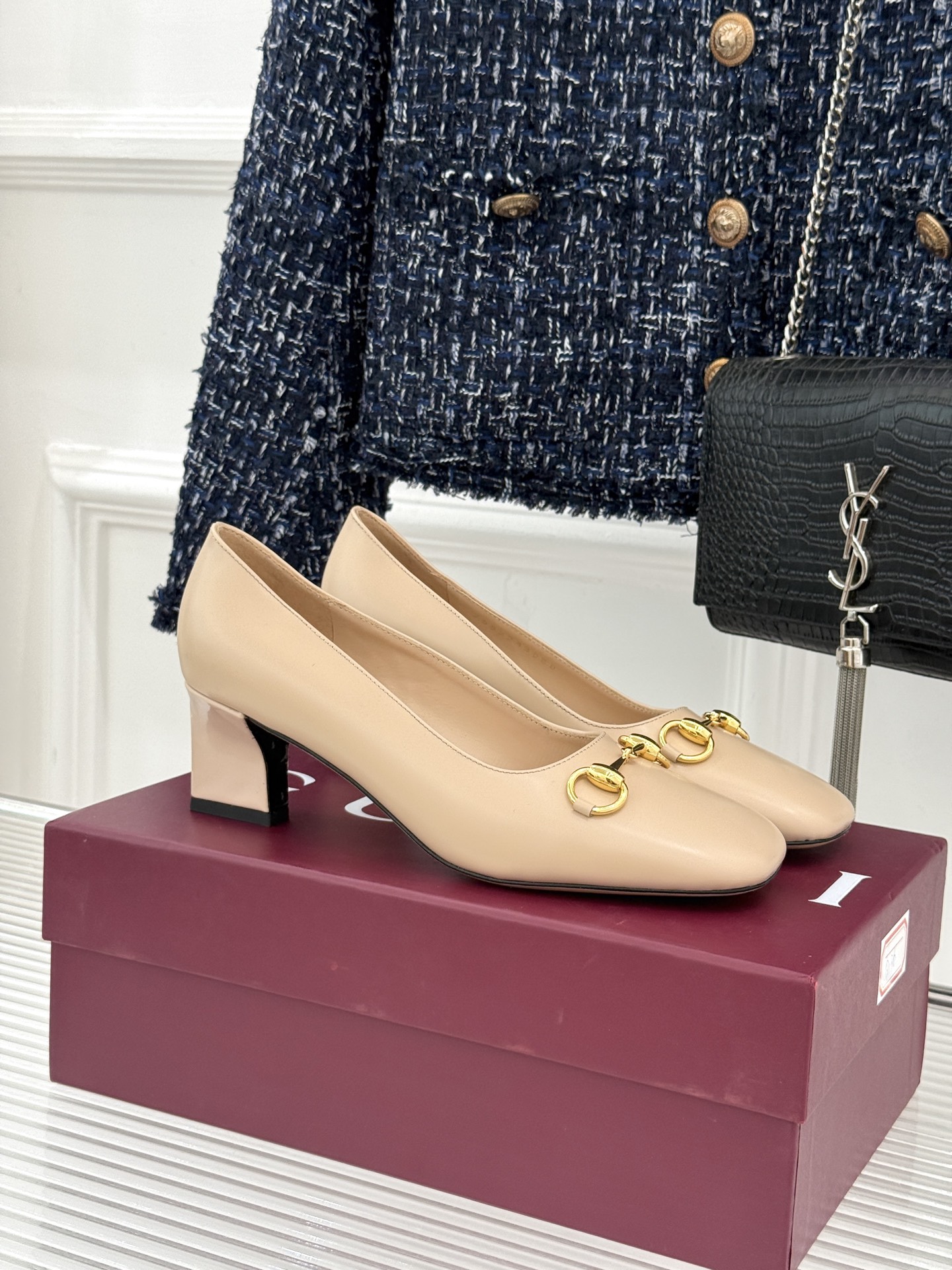 Women's Gucci Signora pump-Beige