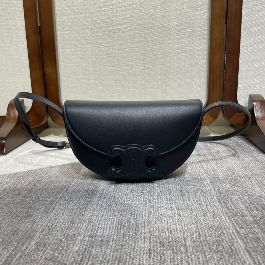 Celine Bag Basace Cowhide 111233 ( 10A Mirror Version)