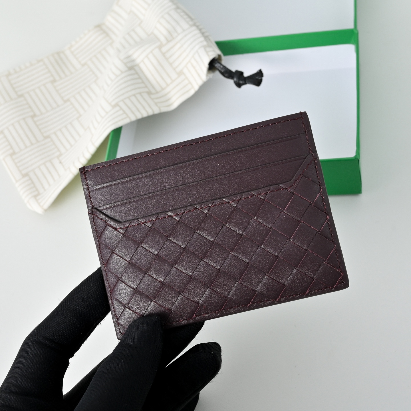 Bottega Veneta Card holder in Chocoate Intreccio Leather