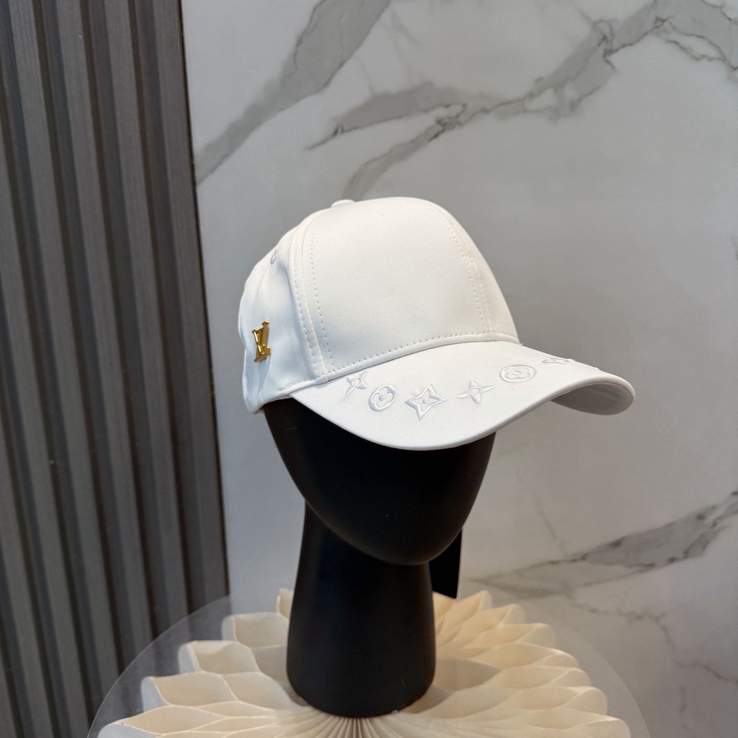 Louis Vuitton Monogram Flower Baseball Cap Hat - KAIROO
