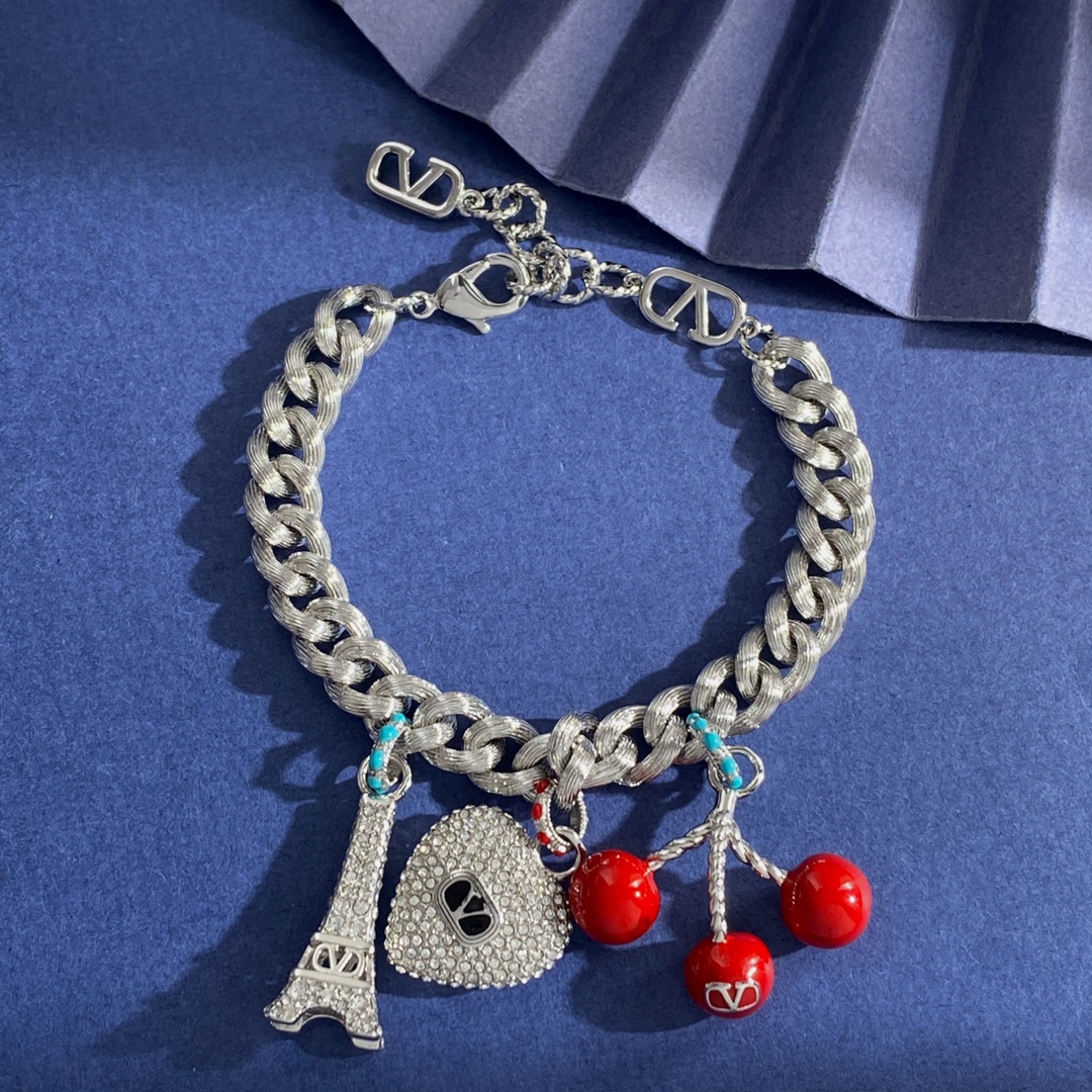 Valentino Fashion Bracelet 19cm