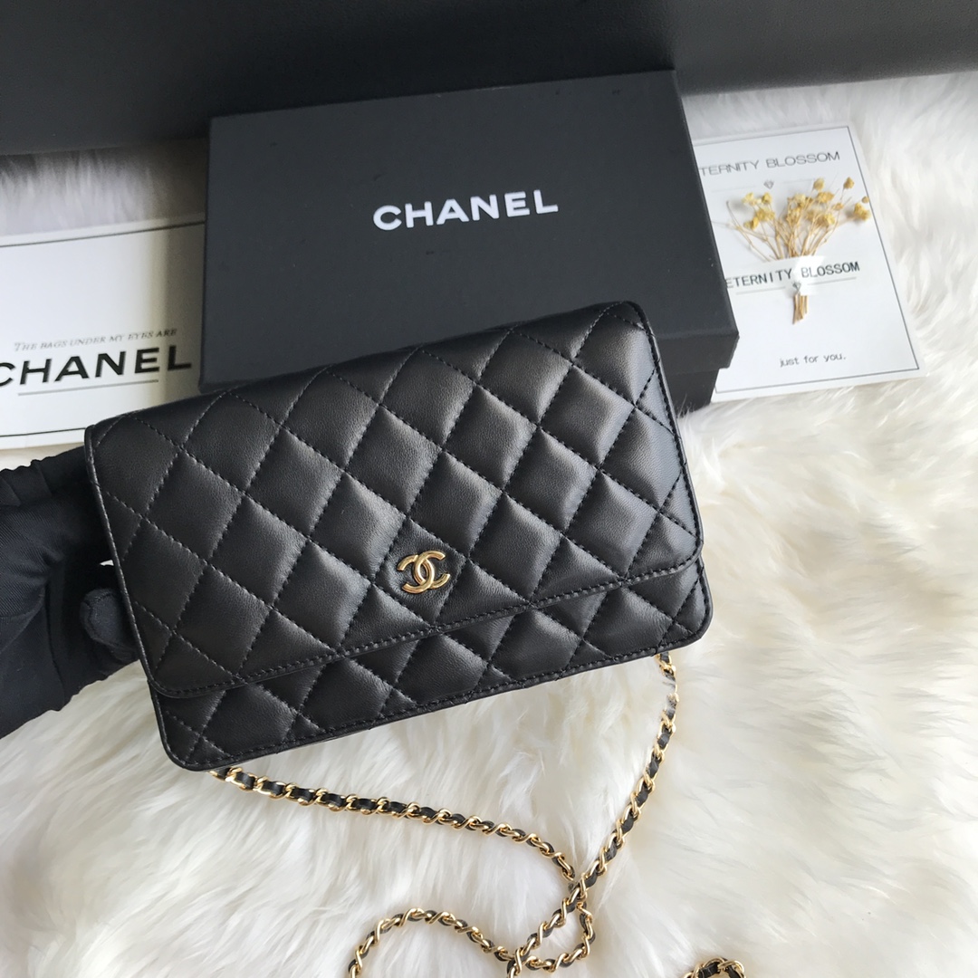 Chanel Classic Chanel On Chain in Black Lambskin