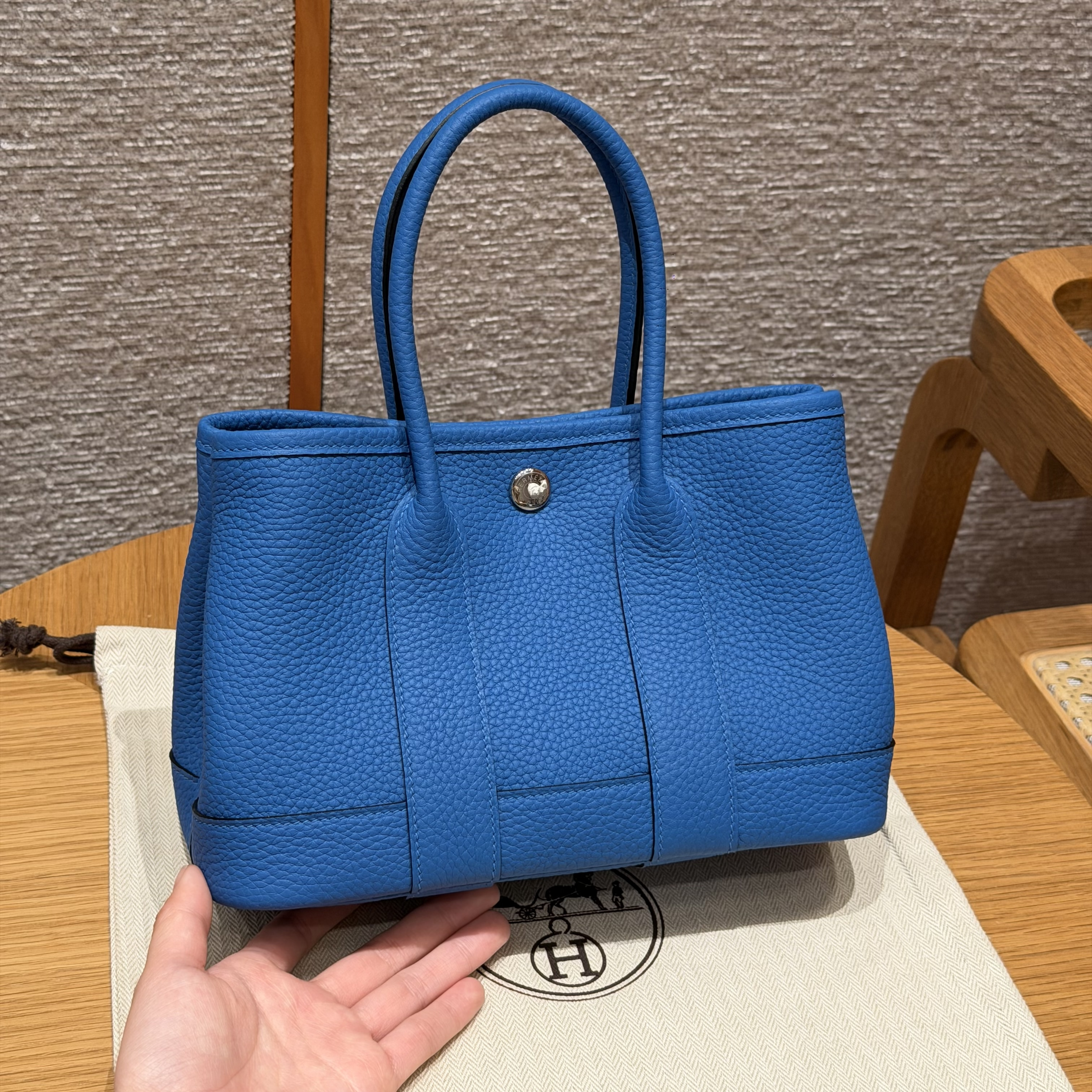 Hermes Blue Hydra Negonda Garden Party 23