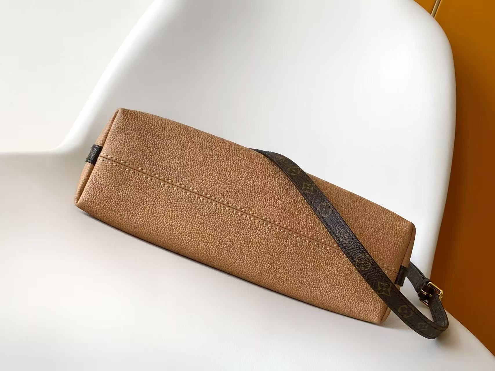Louis Vuitton LV Fall/Winter 2025 Express Handbag