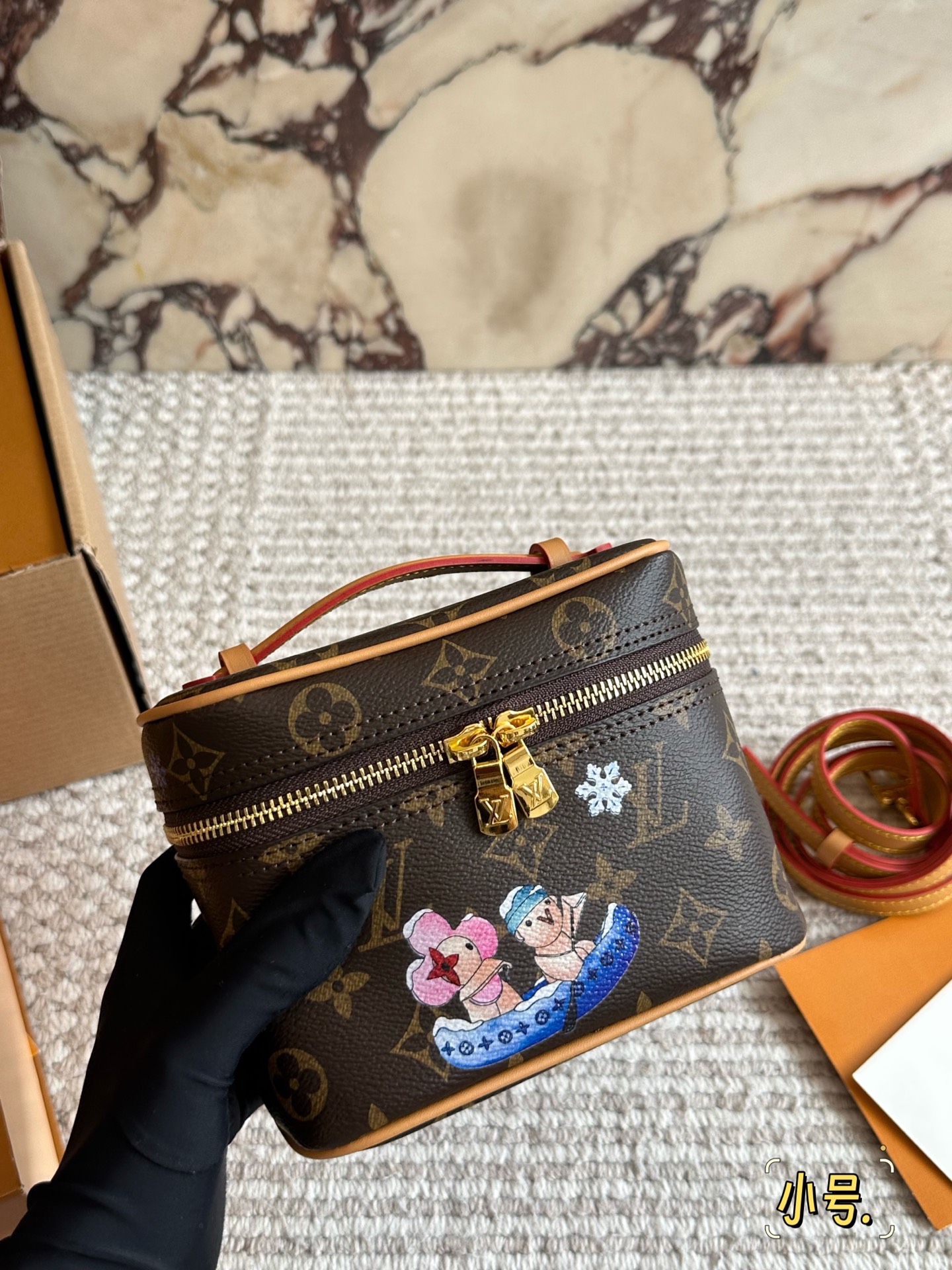 Louis Vuitton Monogram Canvas Vivienne Winter Holiday Nice Vanity Case Shoulder Top Handle Bag - KAIROO
