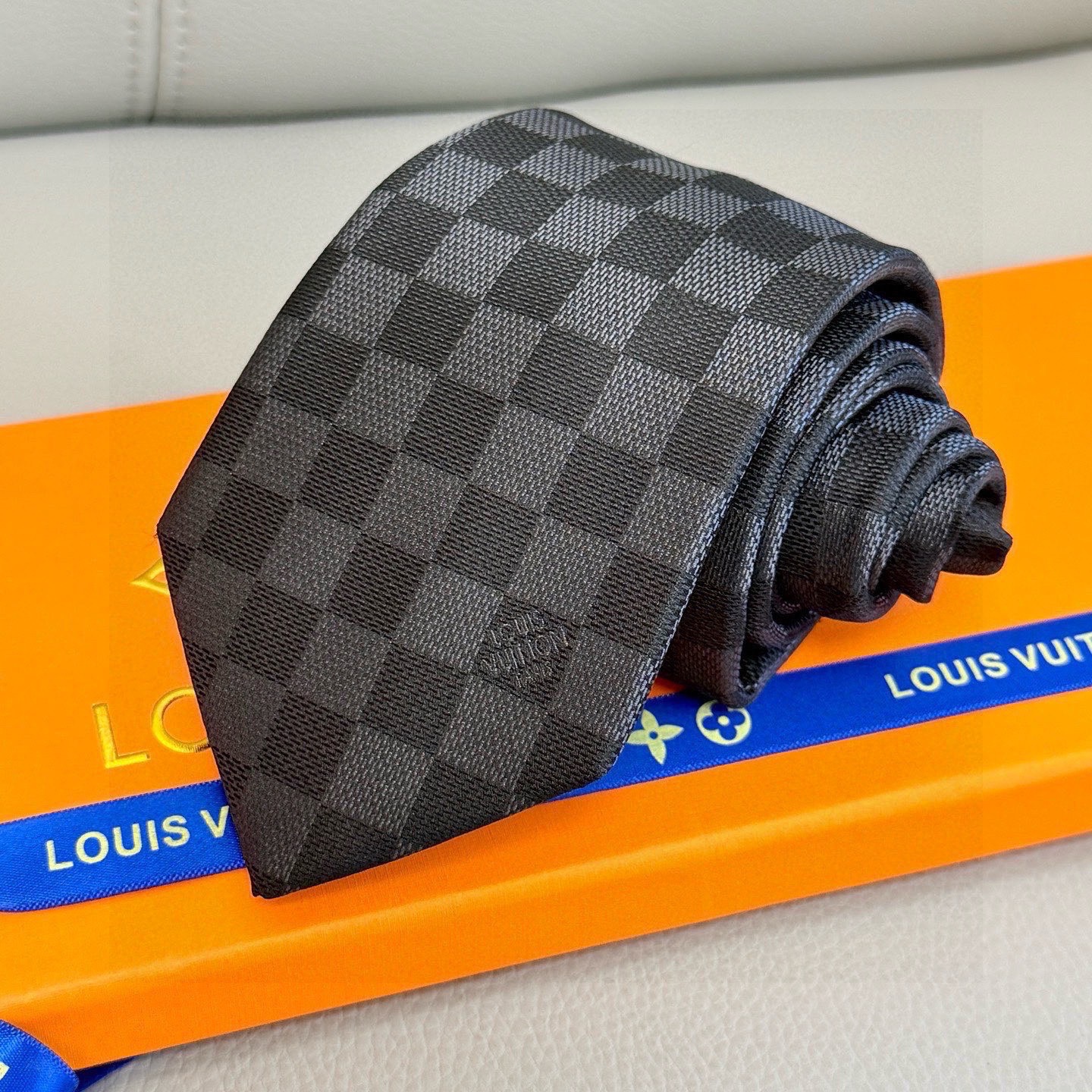 Men's LV Damier Tie