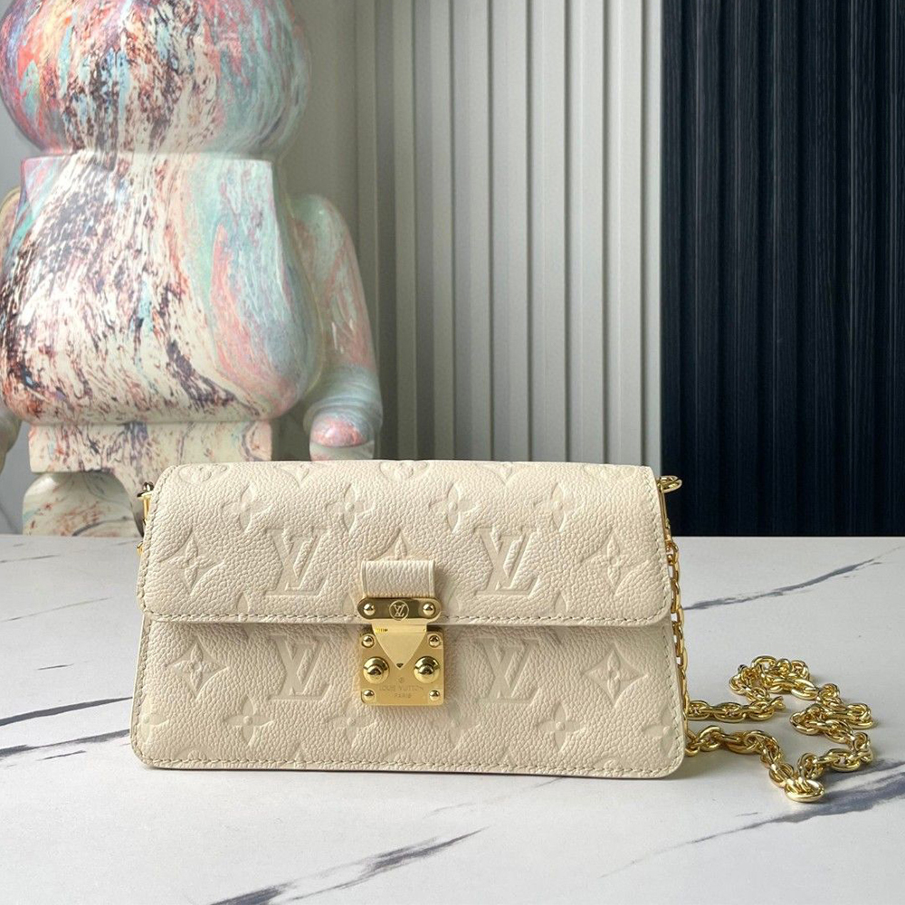 Louis Vuitton LV On Chain Metis shoulder bag