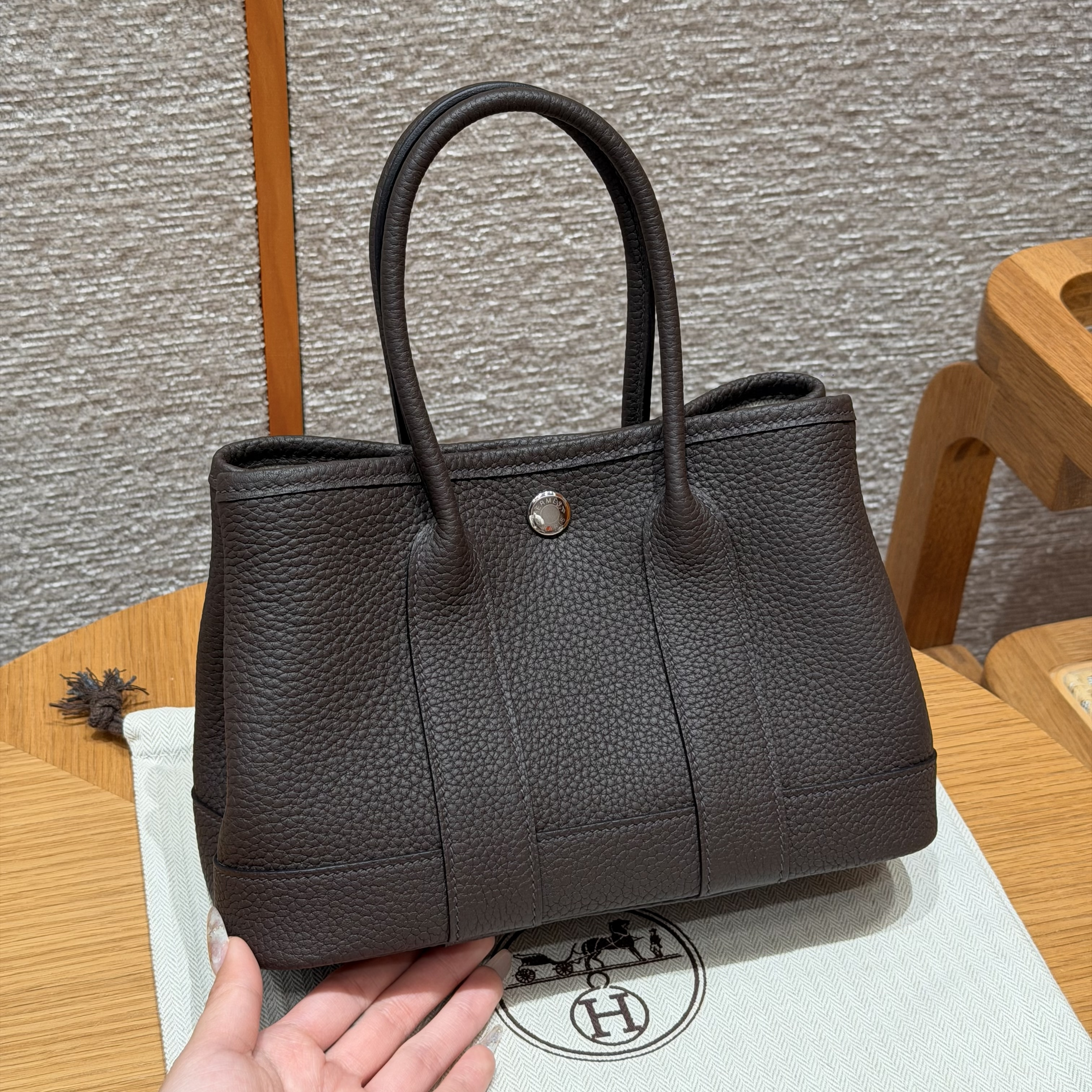 Hermes Ebene Negonda Garden Party 23