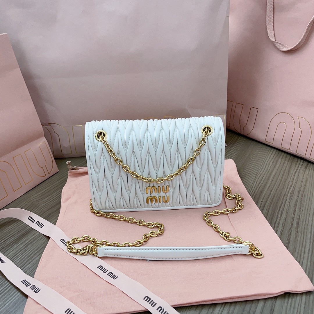 Miumiu matelassé nappa leather mini Bag