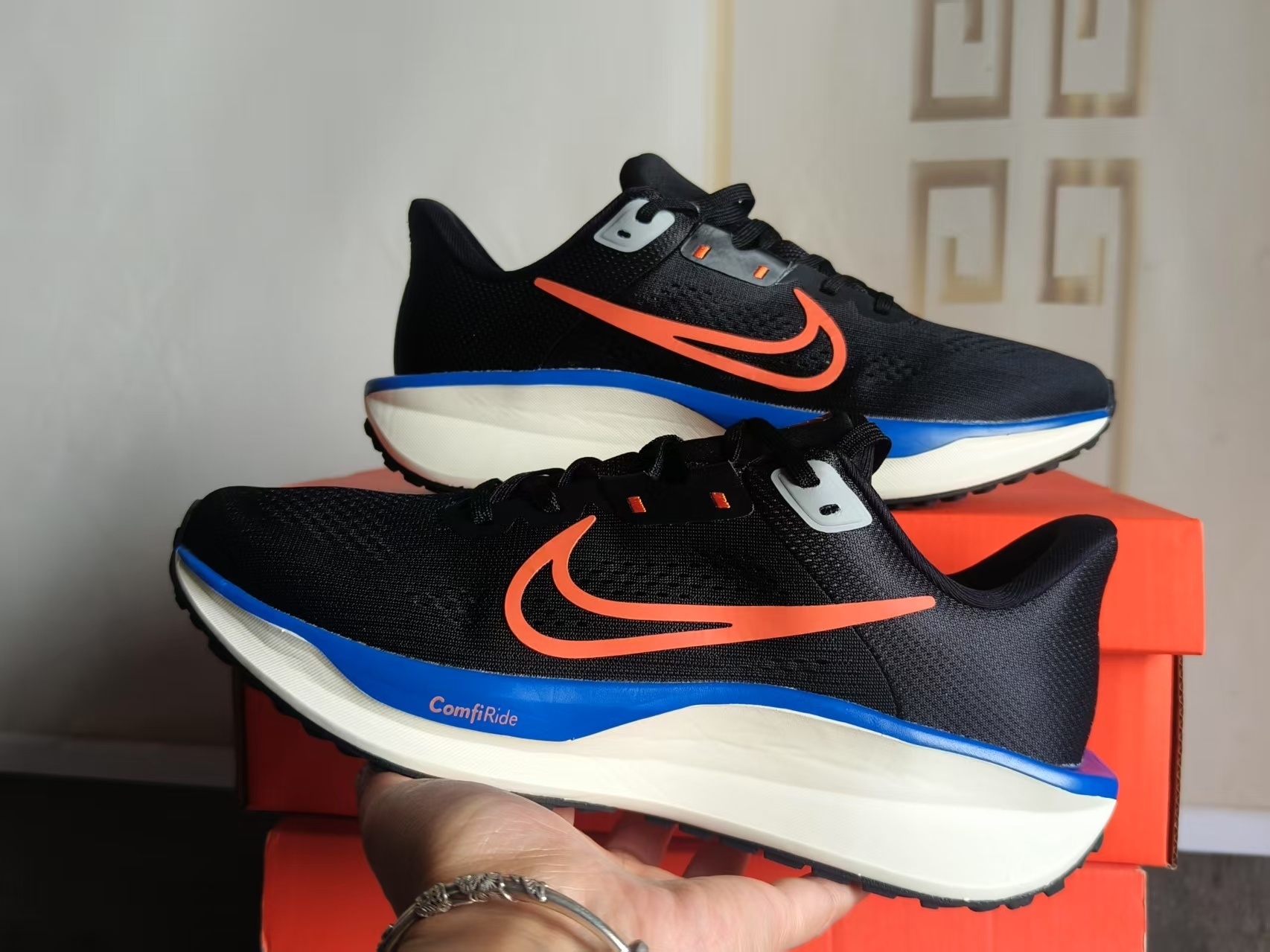 FD6033-008 US Men's Sizes6 to 11 in half sizes Black Red Gen6 Shoes tianlong