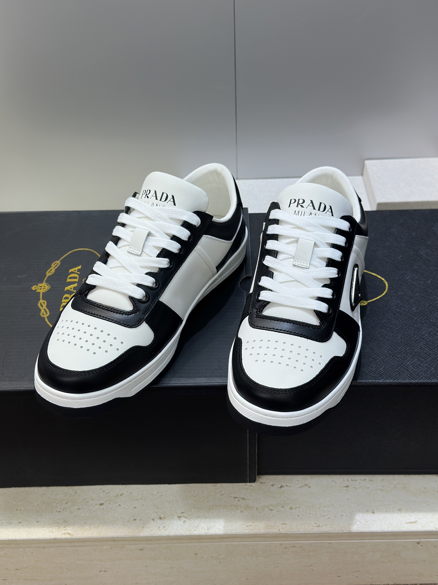 Prada Classic Unisex Leather Sneakers