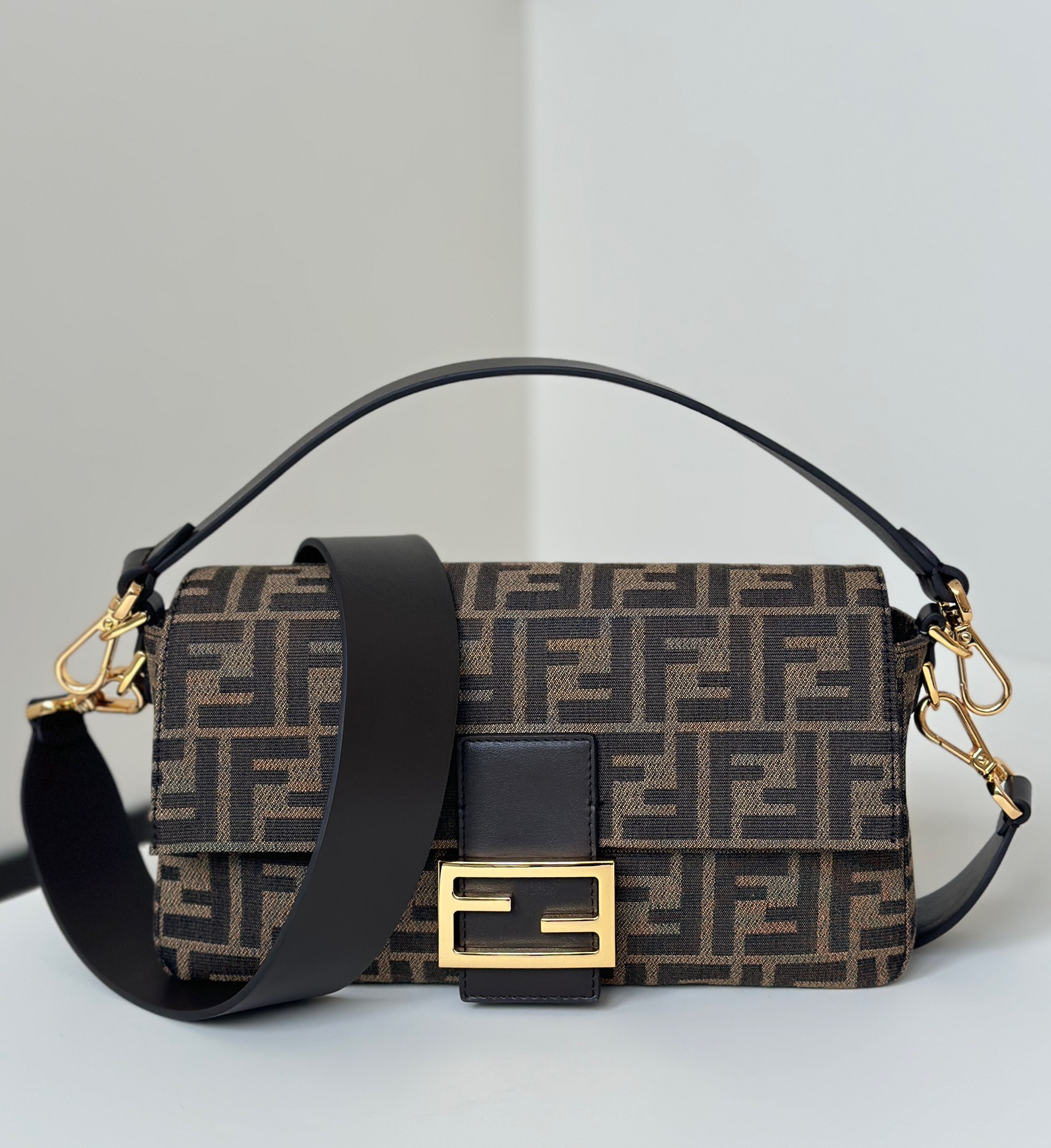 Fendi Medium Baguette Bag-Brown
