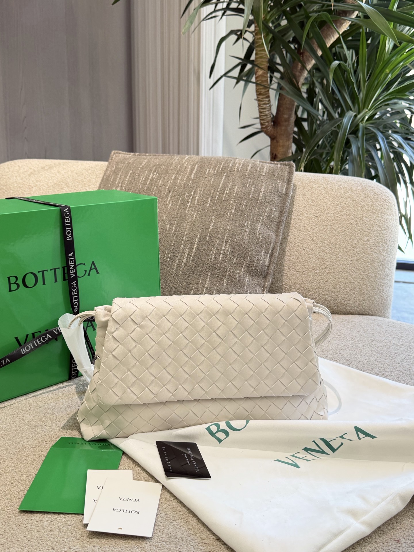 Bottega Veneta Cobble Padded Intrecciato Soft Leather Flap Clutch Shoulder Bag - KAIROO